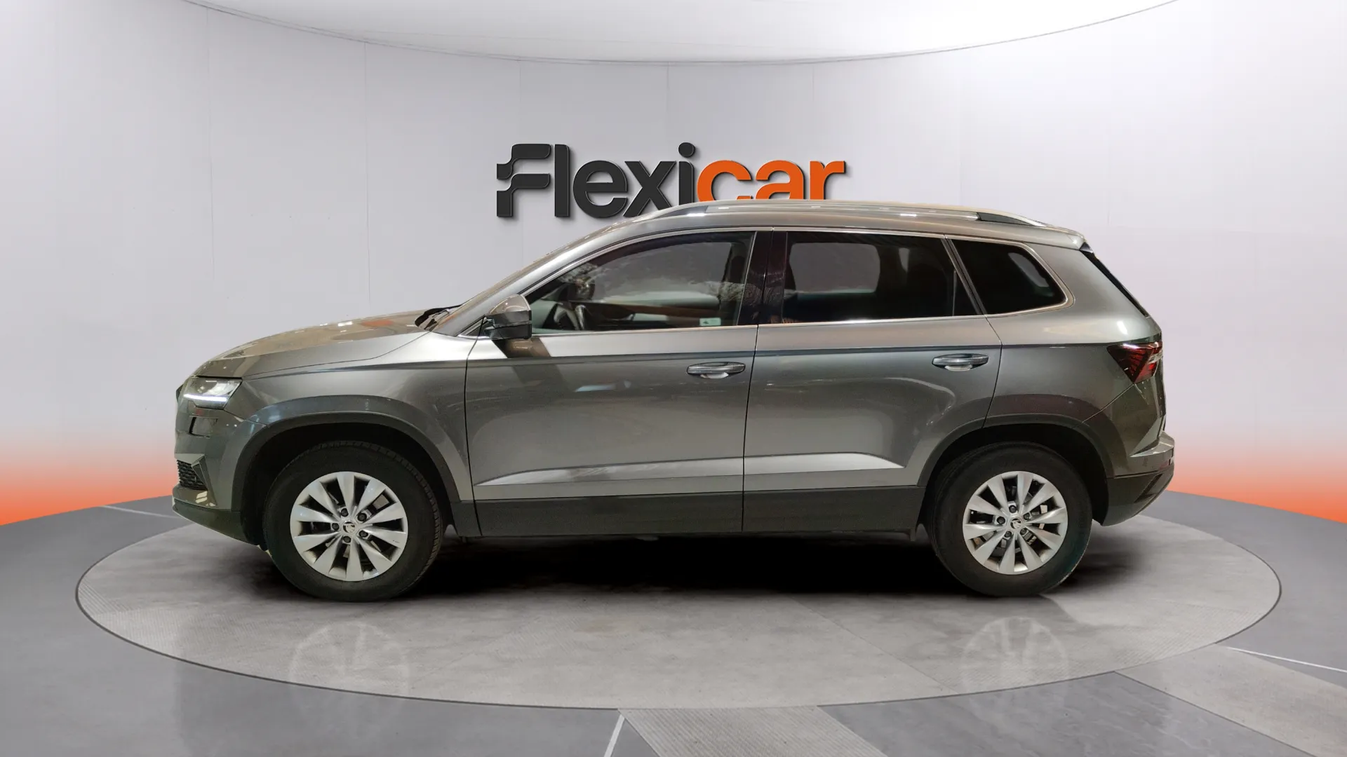 Škoda Karoq 1.5 TSI DSG ACT Design - foto 4