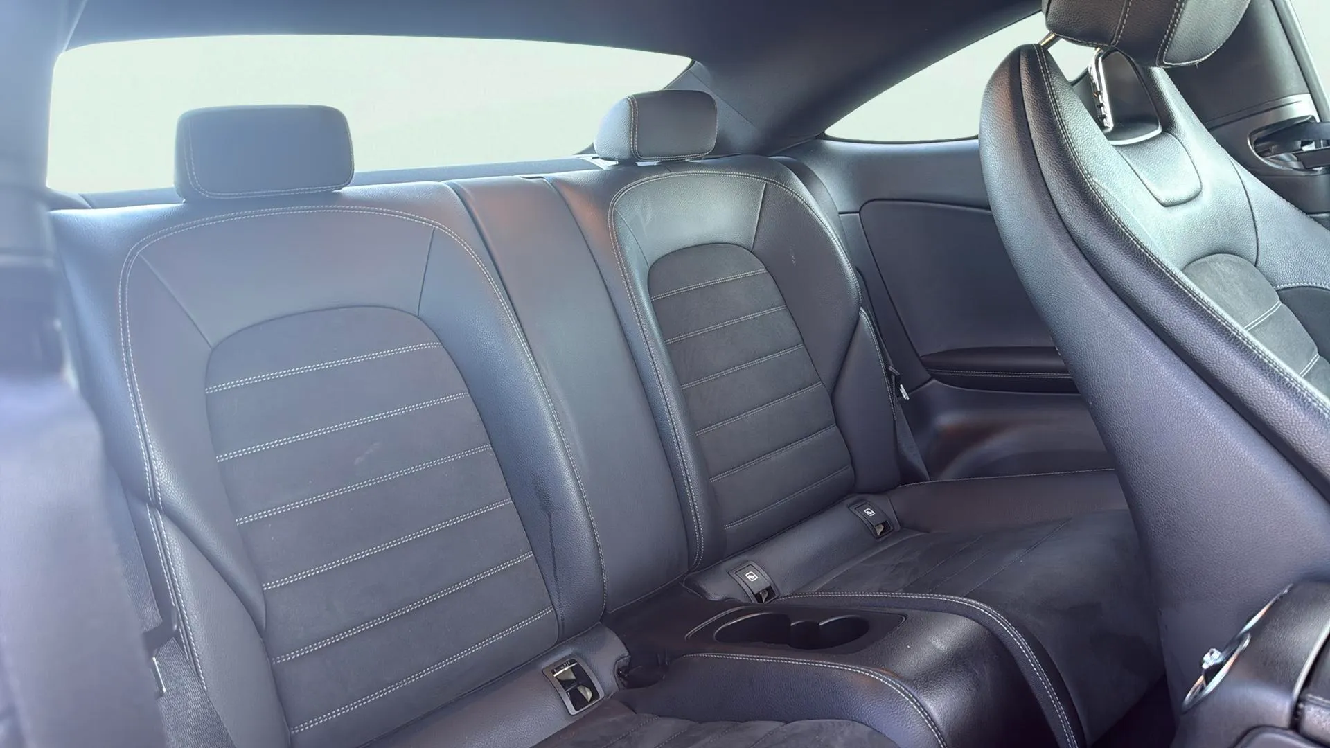 Mercedes-Benz Clase C Coupé C 220 d - foto 16