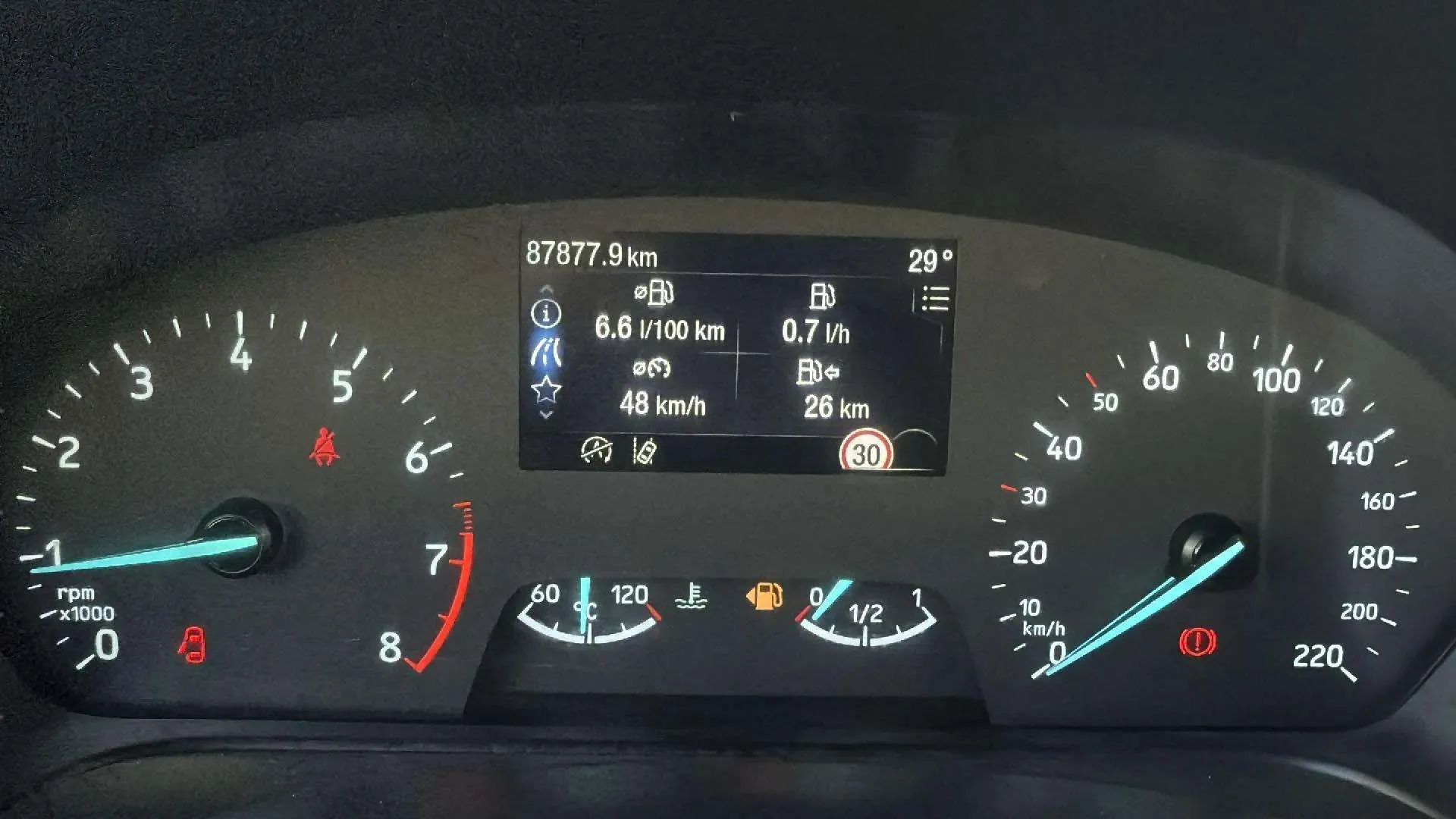 Ford Fiesta 1.0 EcoB. MHEV ST-Line - foto 6