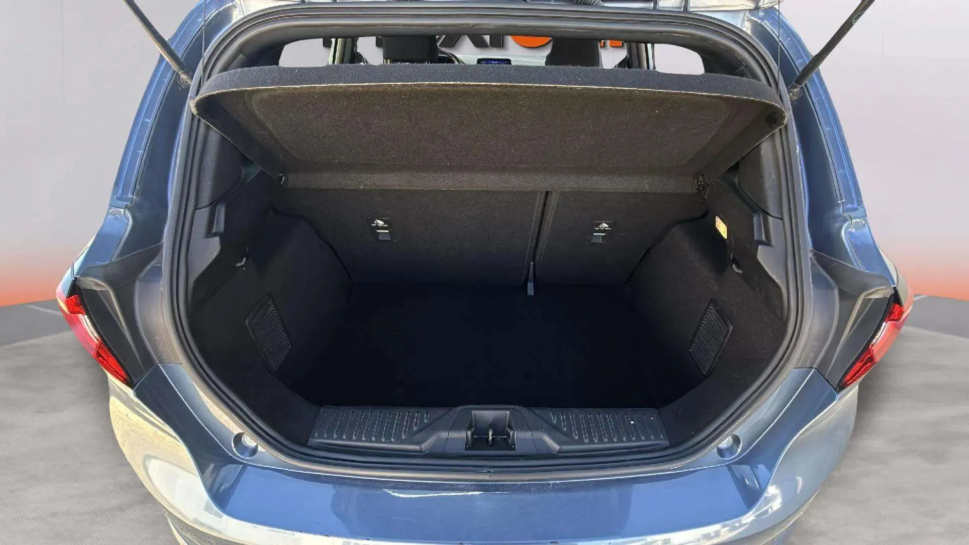 Ford Fiesta 1.0 EcoB. MHEV ST-Line - foto 24