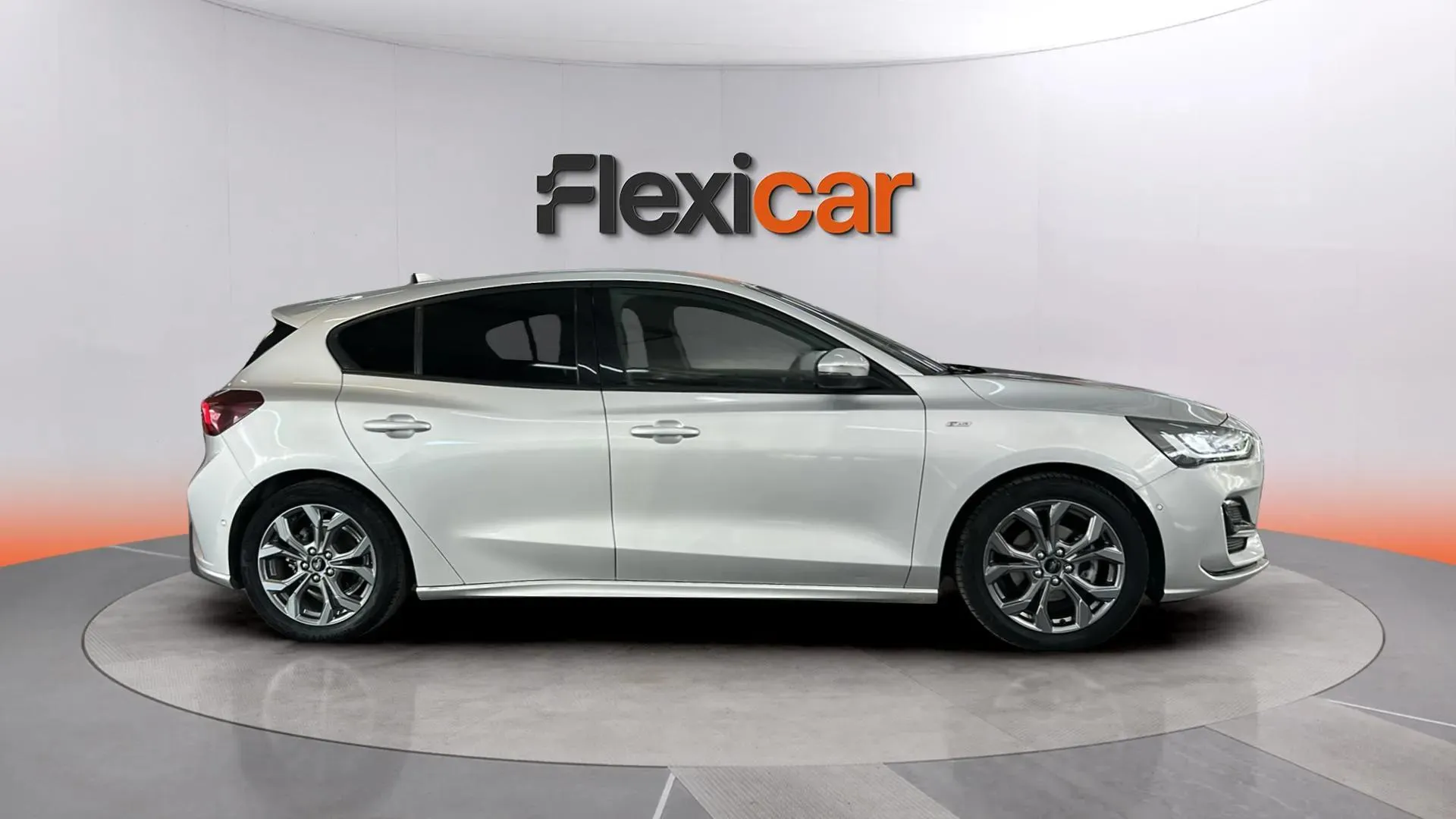 Ford Focus 1.0 EcoBoost MHEV Active Design SIP - foto 3