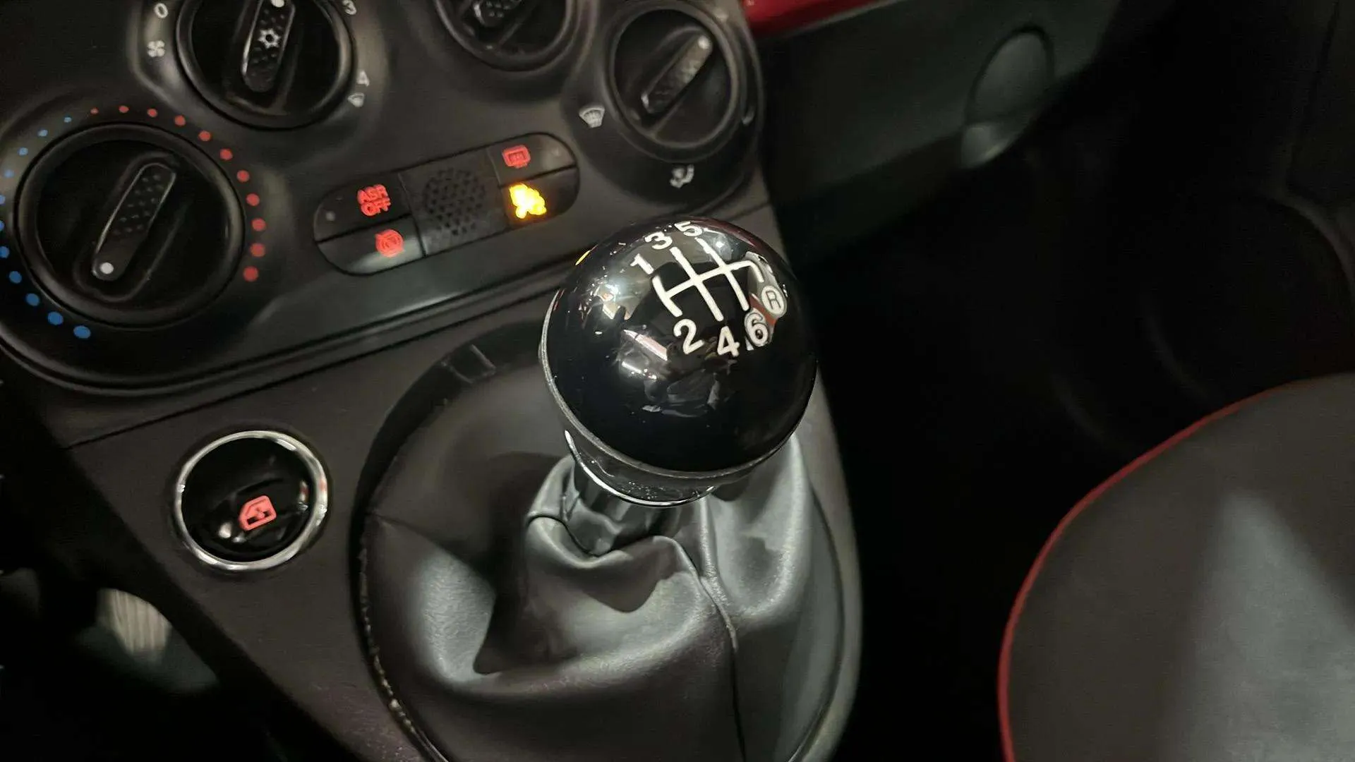 Fiat 500 Red 1.0 Hybrid - foto 17
