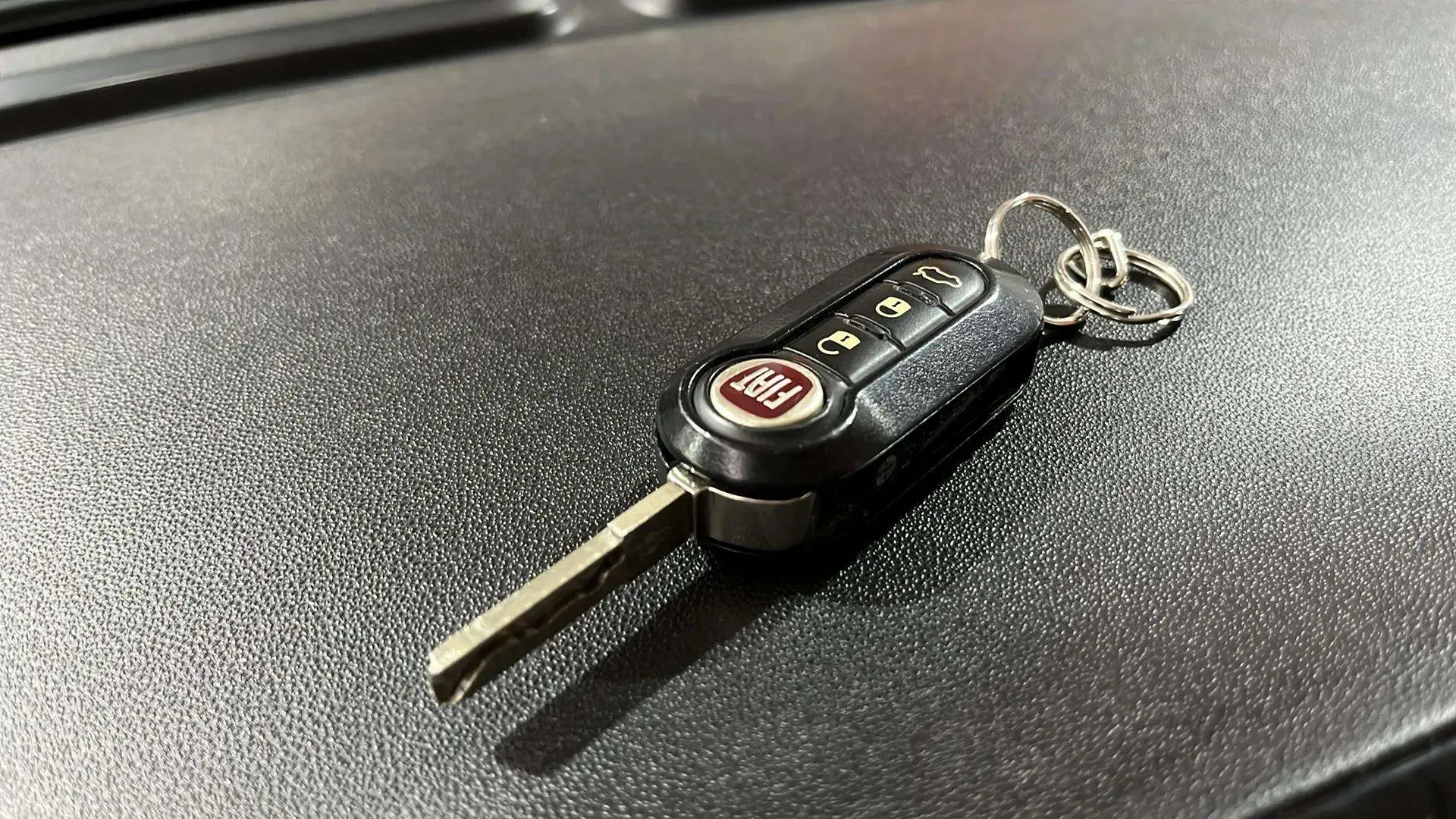Fiat 500 Red 1.0 Hybrid - foto 18