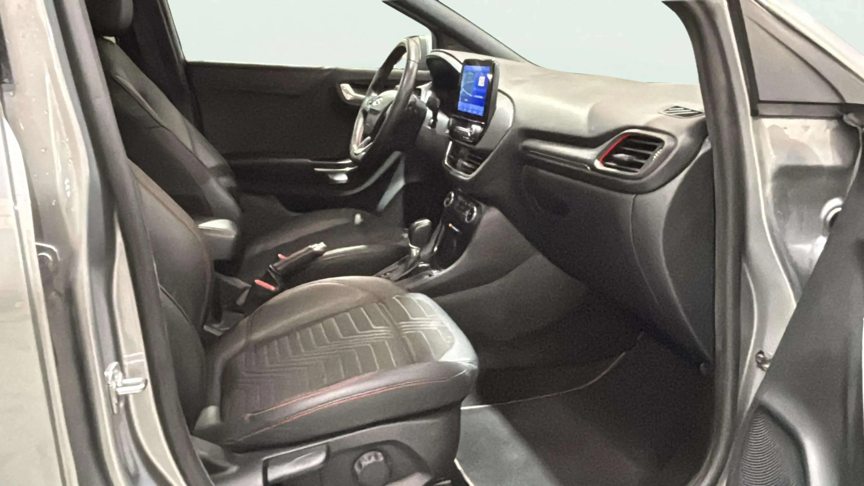 Ford Puma 1.0 EcoBoost ST-Line MHEV - foto 17