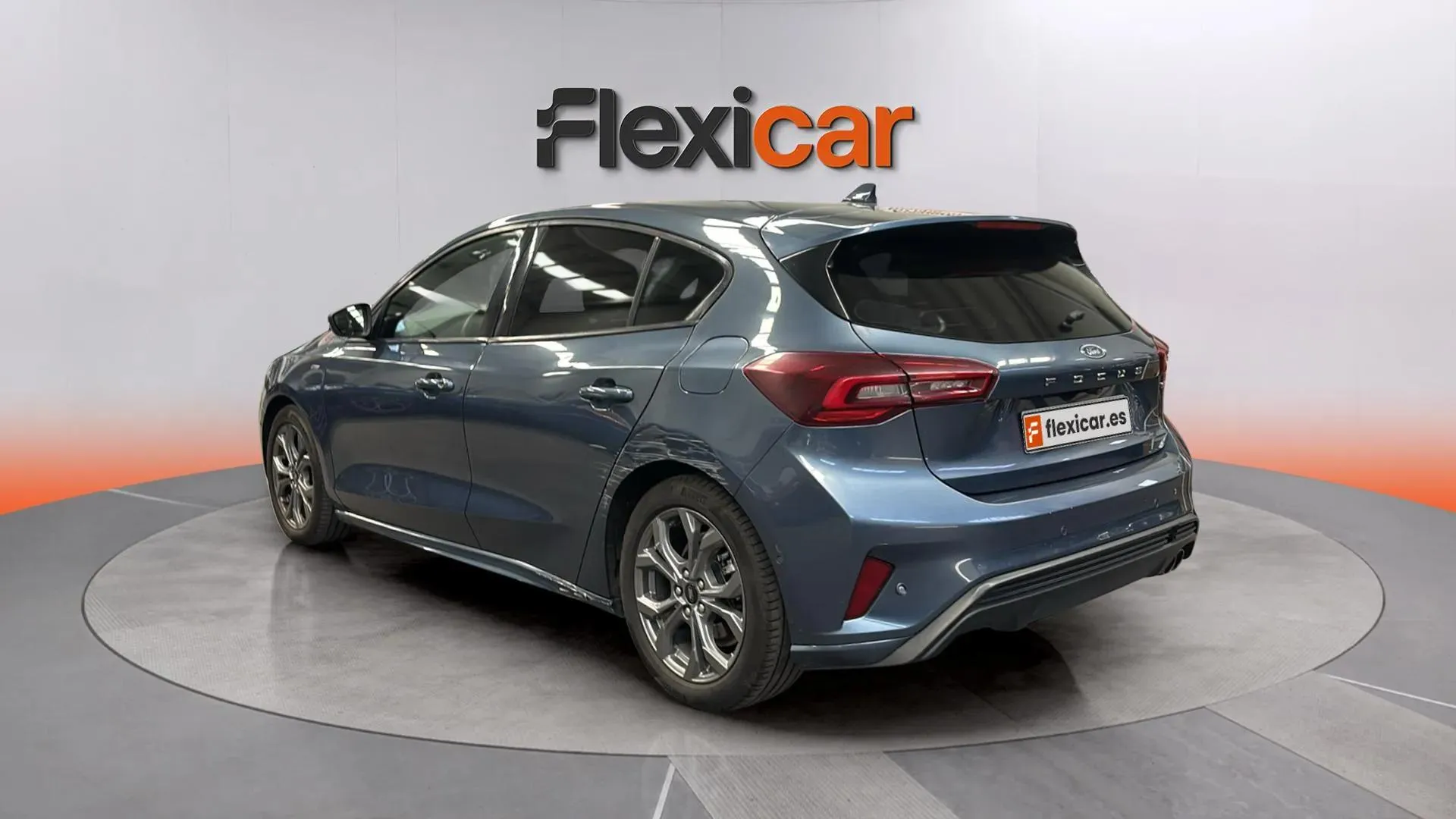 Ford Focus 1.0 EcoBoost MHEV ST-Line - foto 5