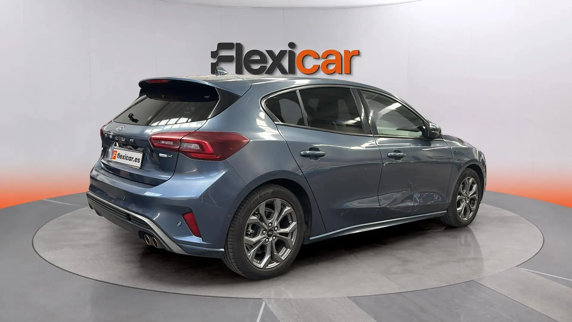 Ford Focus 1.0 EcoBoost MHEV ST-Line - foto 7