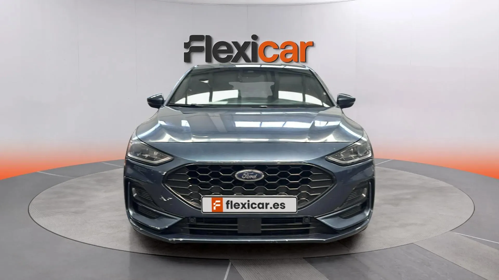 Ford Focus 1.0 EcoBoost MHEV ST-Line - foto 2