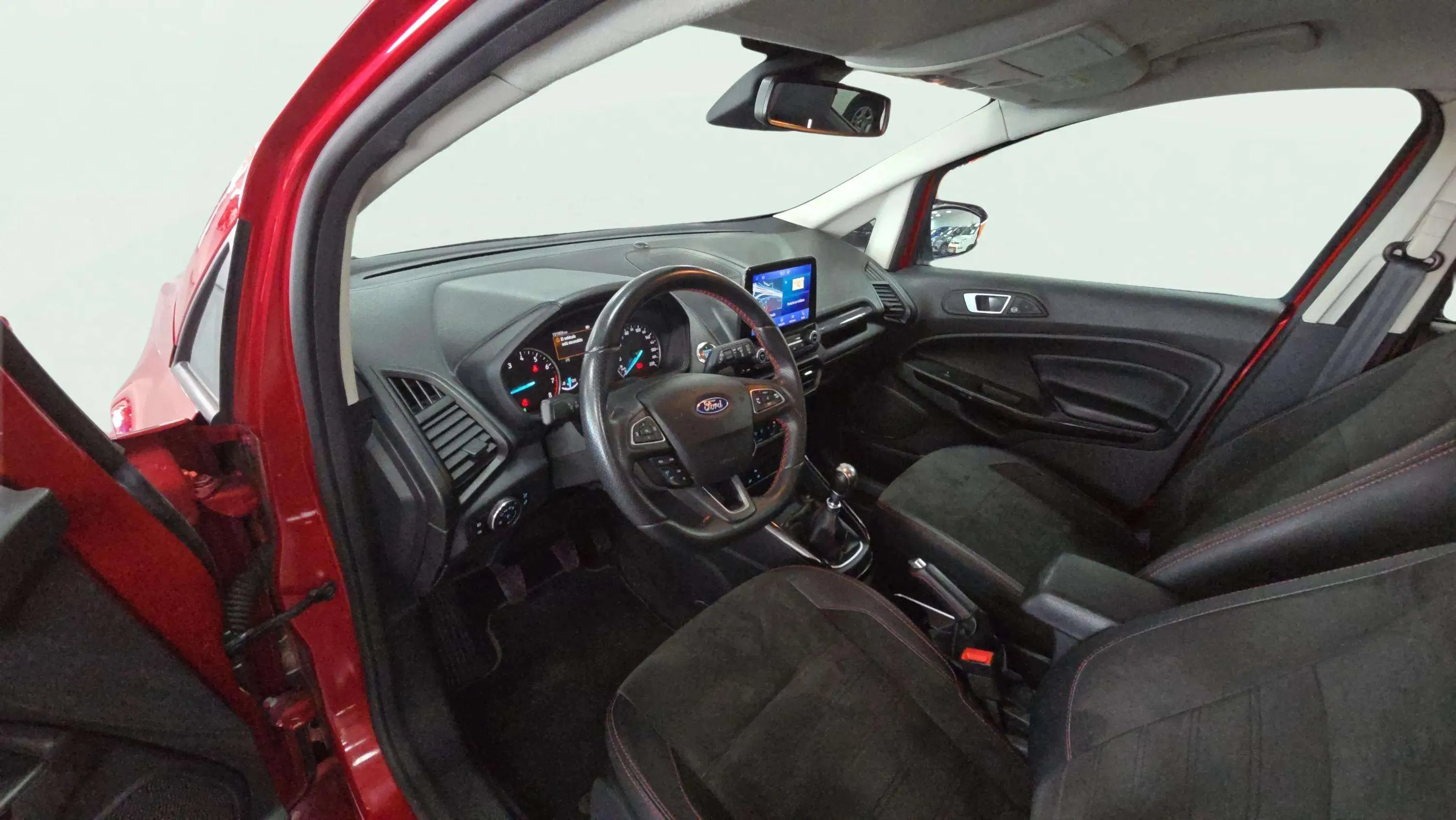 Ford EcoSport 1.0T EcoBoost ST Line - foto 9
