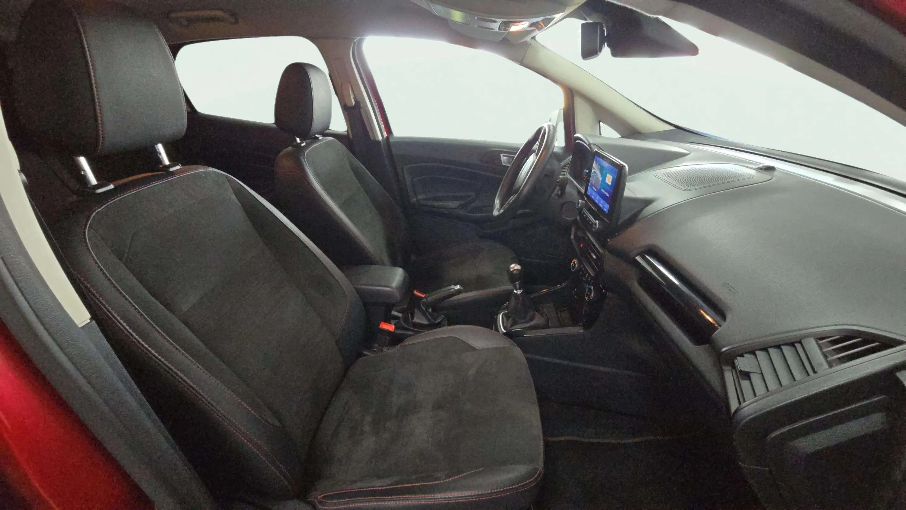 Ford EcoSport 1.0T EcoBoost ST Line - foto 14