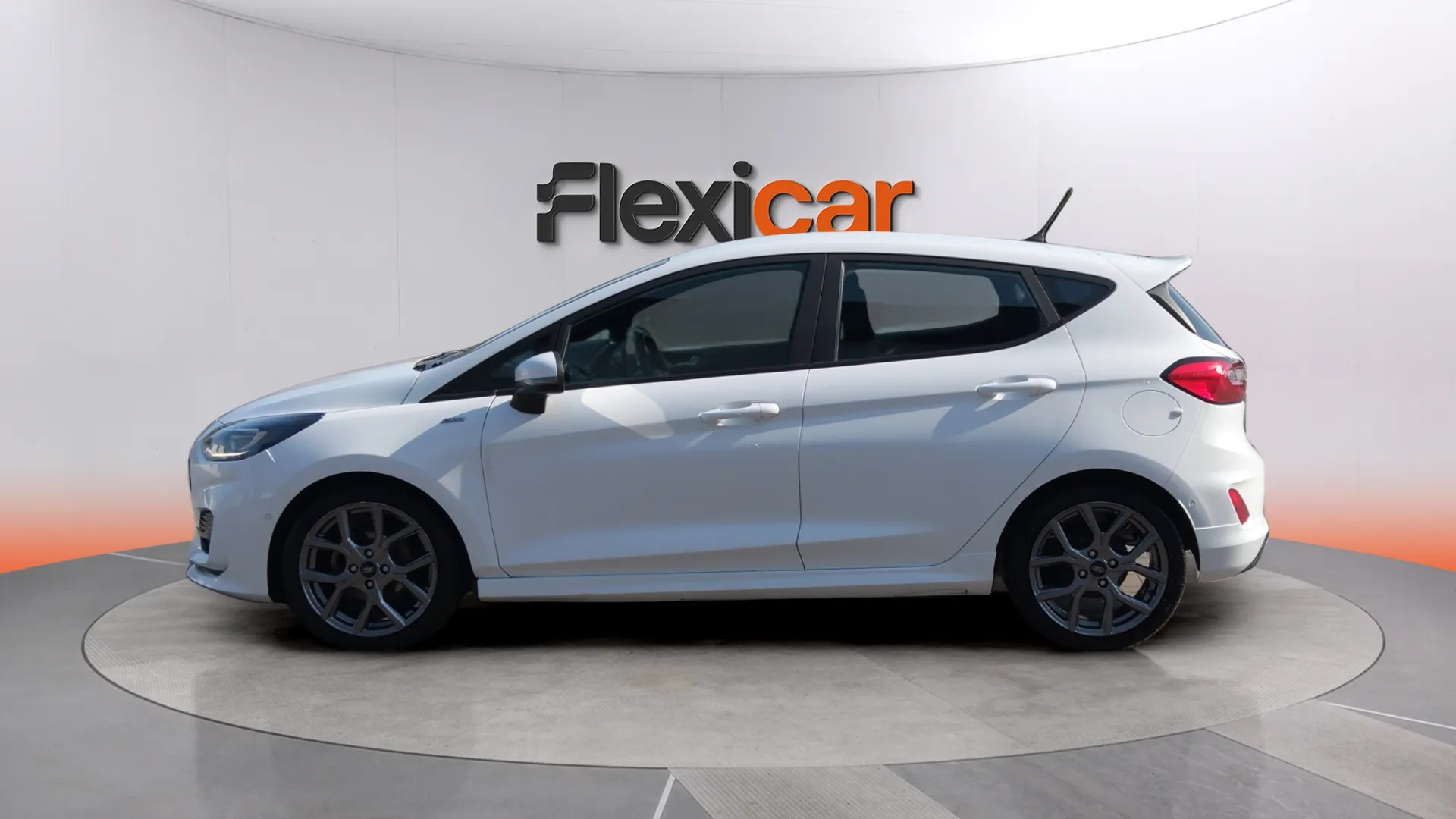 Ford Fiesta 1.0 EcoBoost MHEV ST-Line X - foto 4