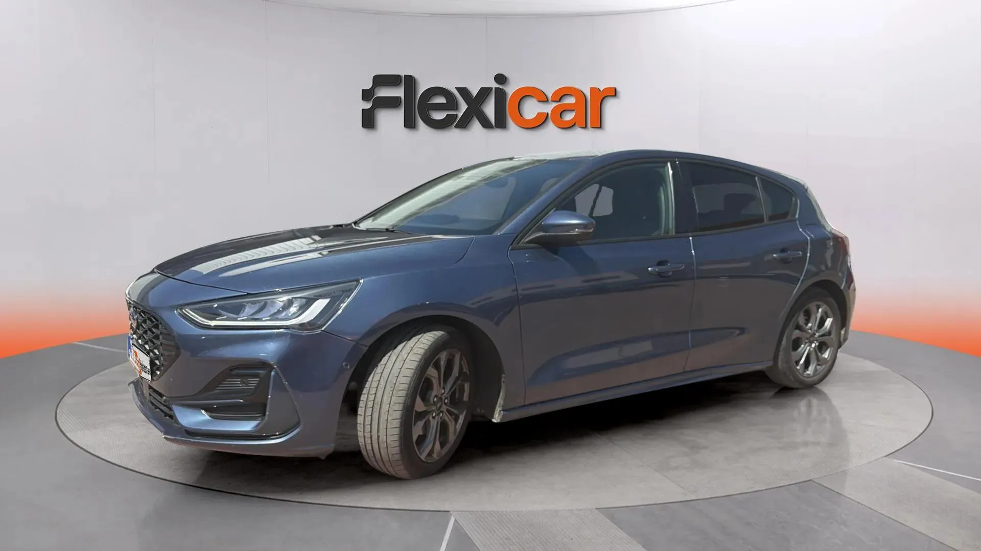 Ford Focus 1.0 EcoBoost MHEV ST-Line - foto 9