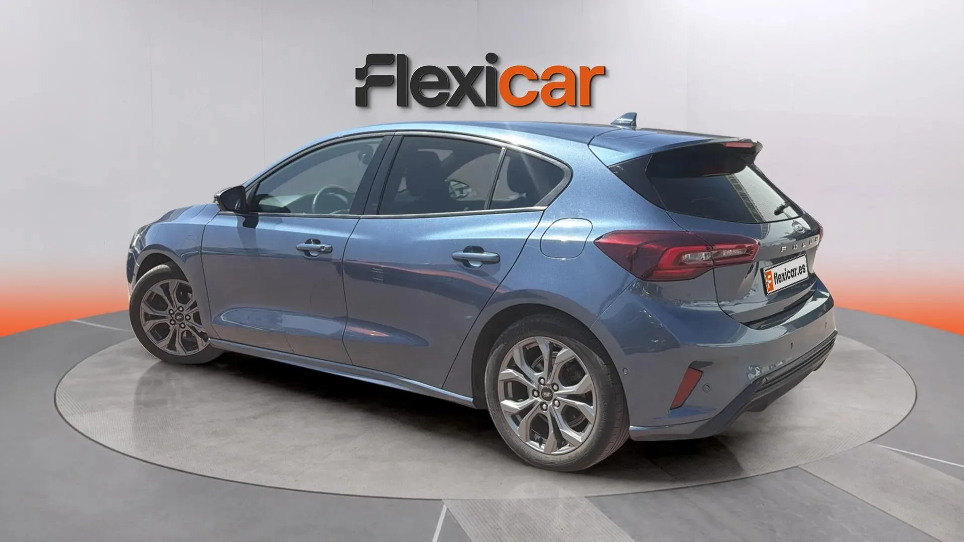 Ford Focus 1.0 EcoBoost MHEV ST-Line - foto 10