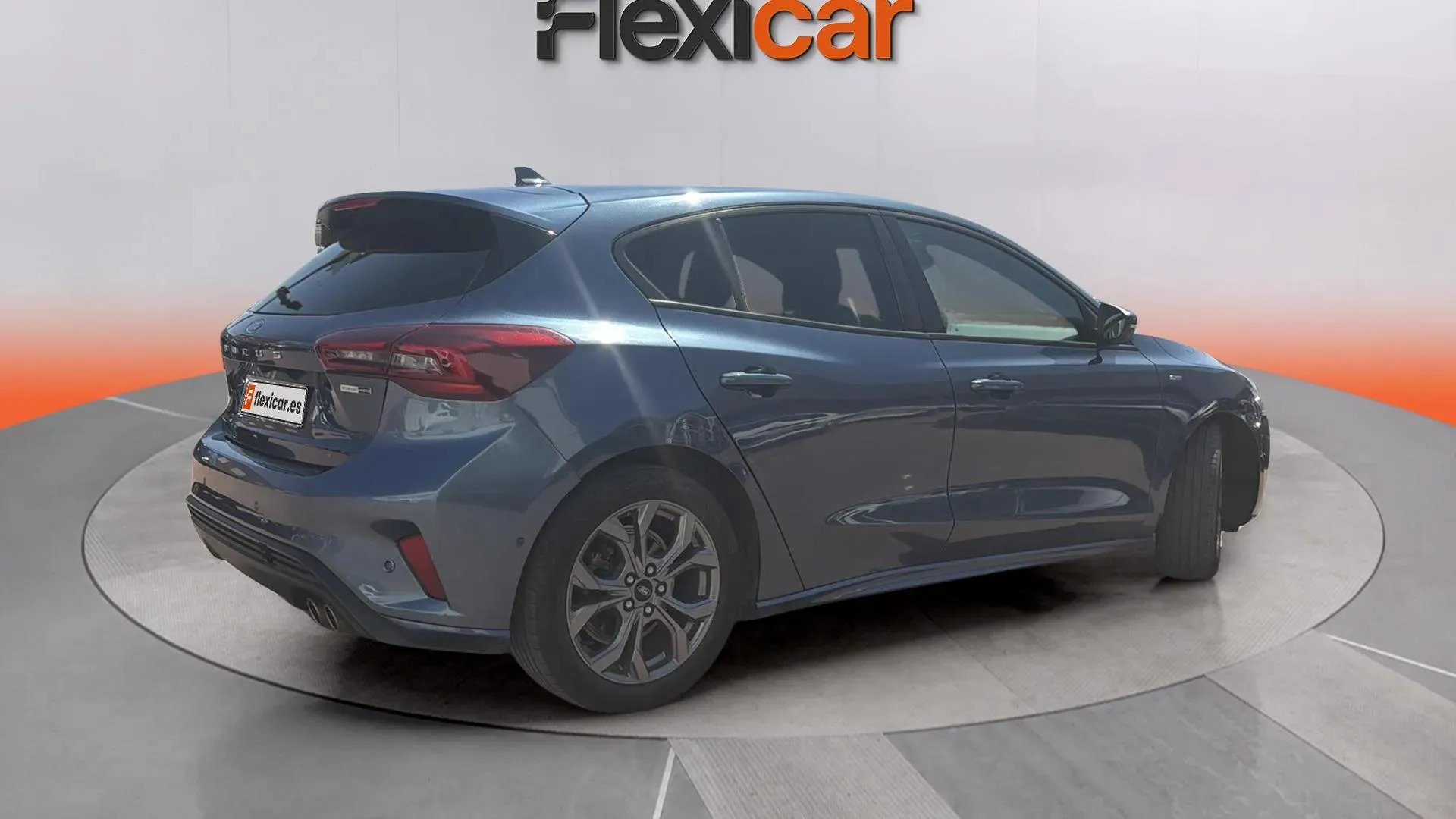 Ford Focus 1.0 EcoBoost MHEV ST-Line - foto 5