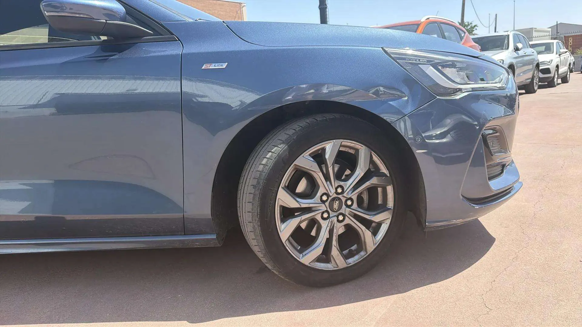 Ford Focus 1.0 EcoBoost MHEV ST-Line - foto 14