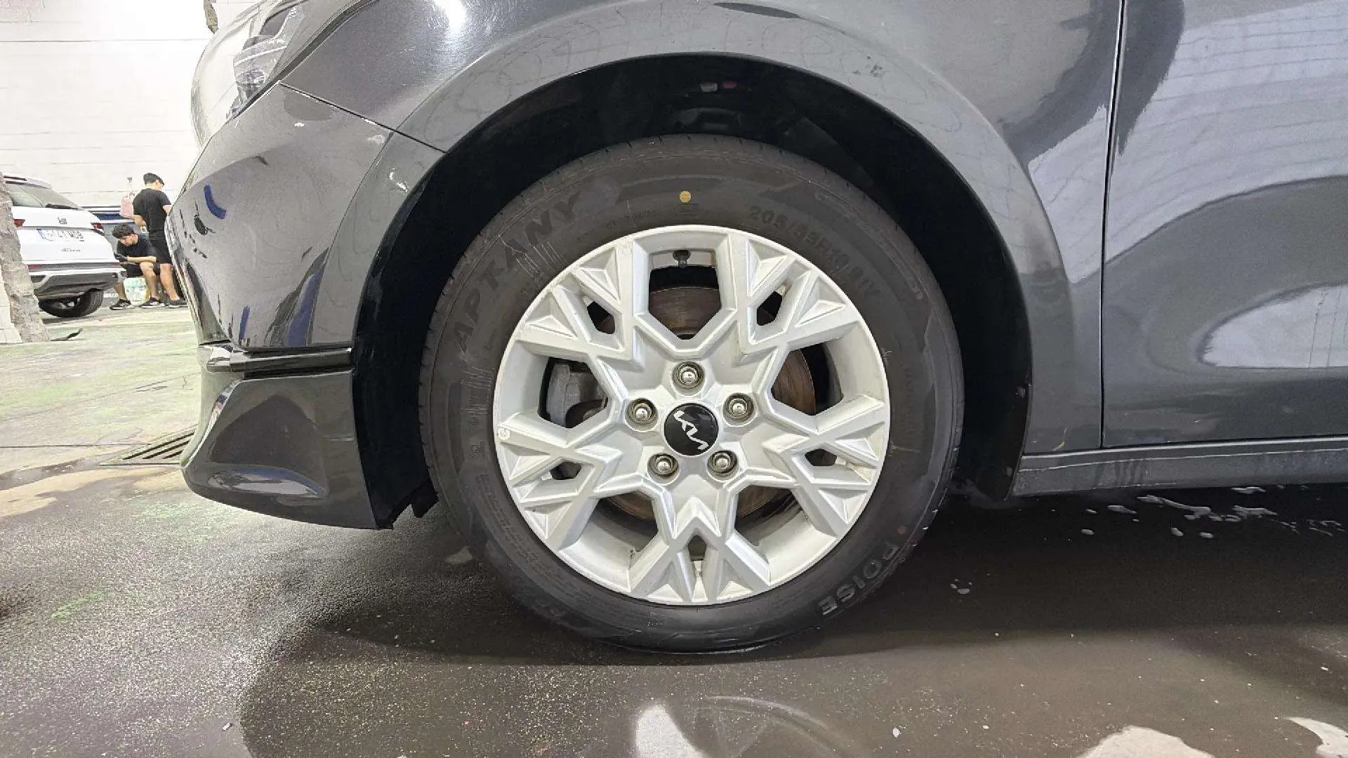 Kia Ceed 1.6 MHEV iMT Concept - foto 25