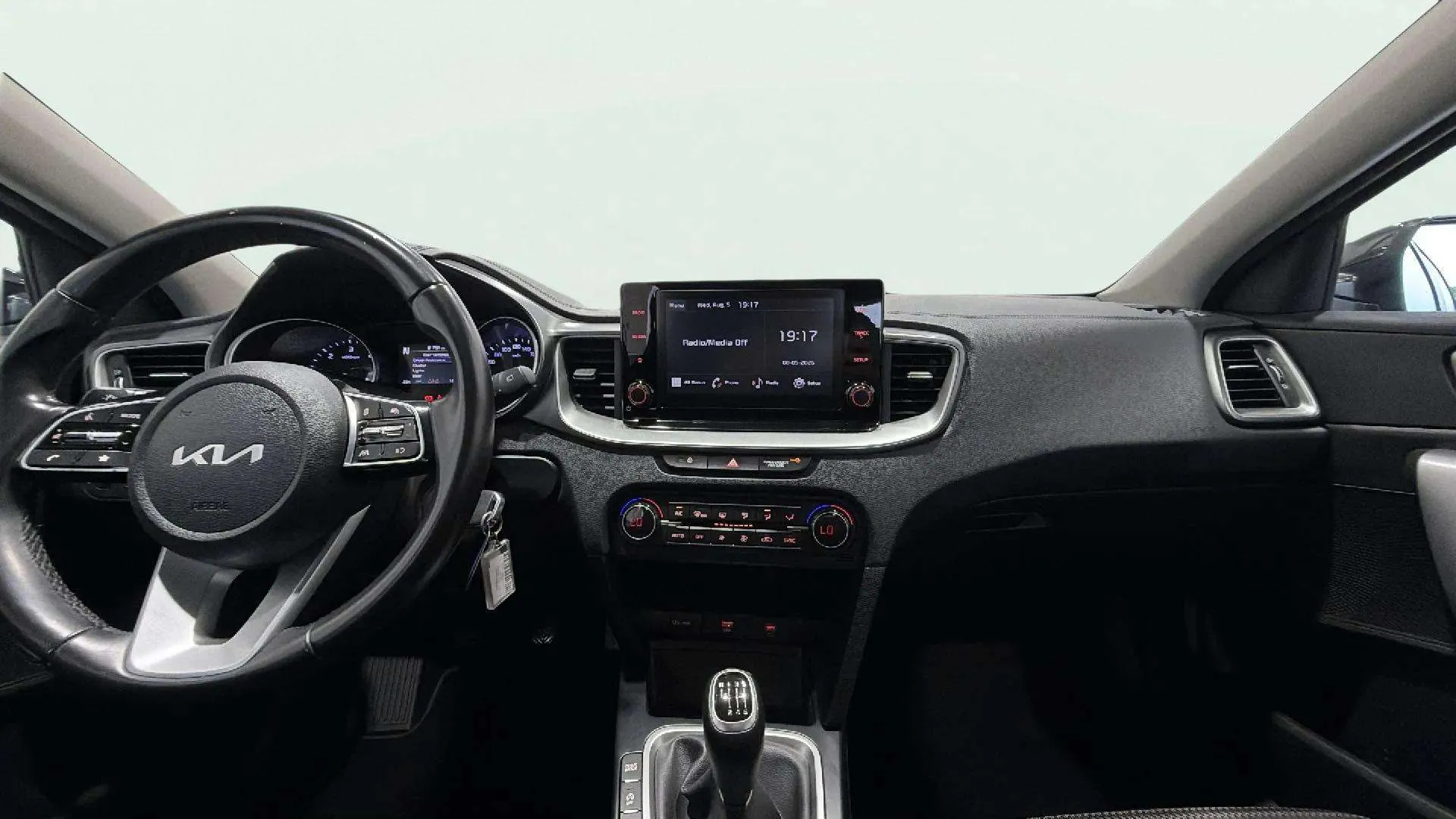 Kia Ceed 1.6 MHEV iMT Concept - foto 9