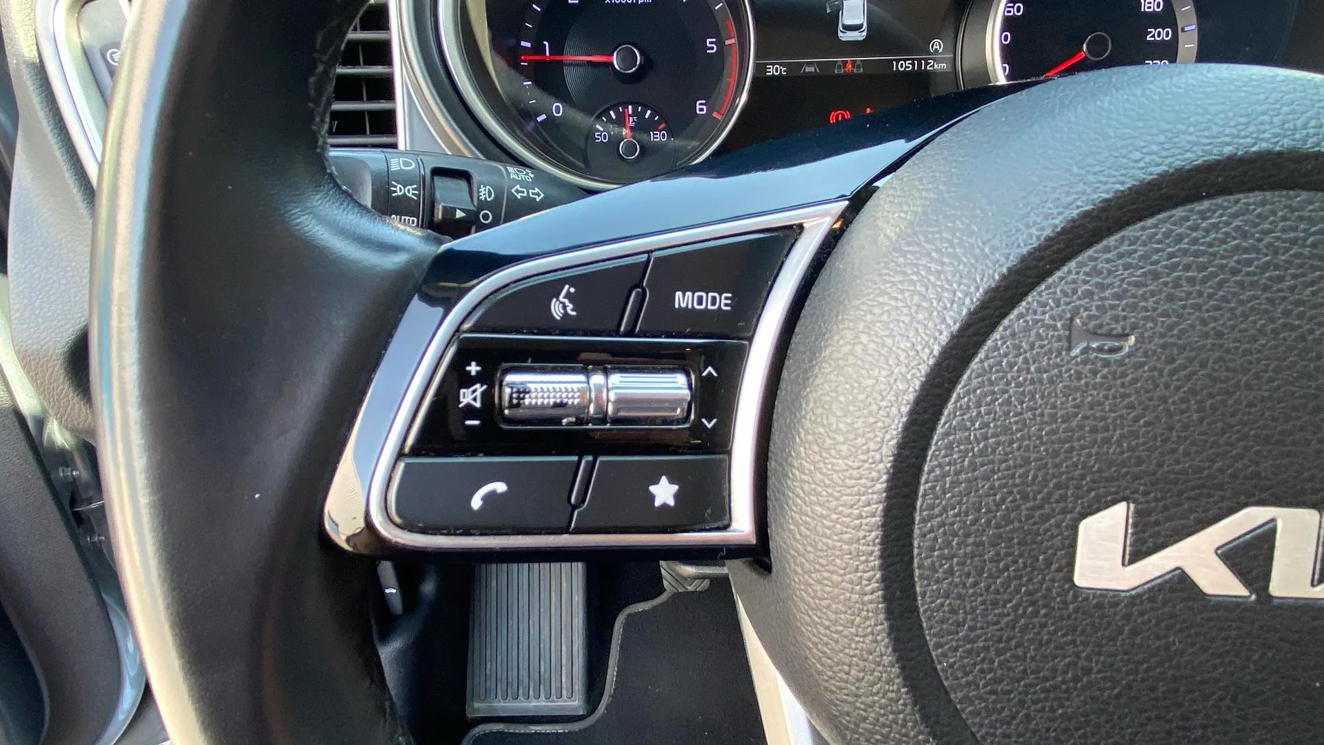 Kia Ceed 1.6 MHEV iMT Drive - foto 16