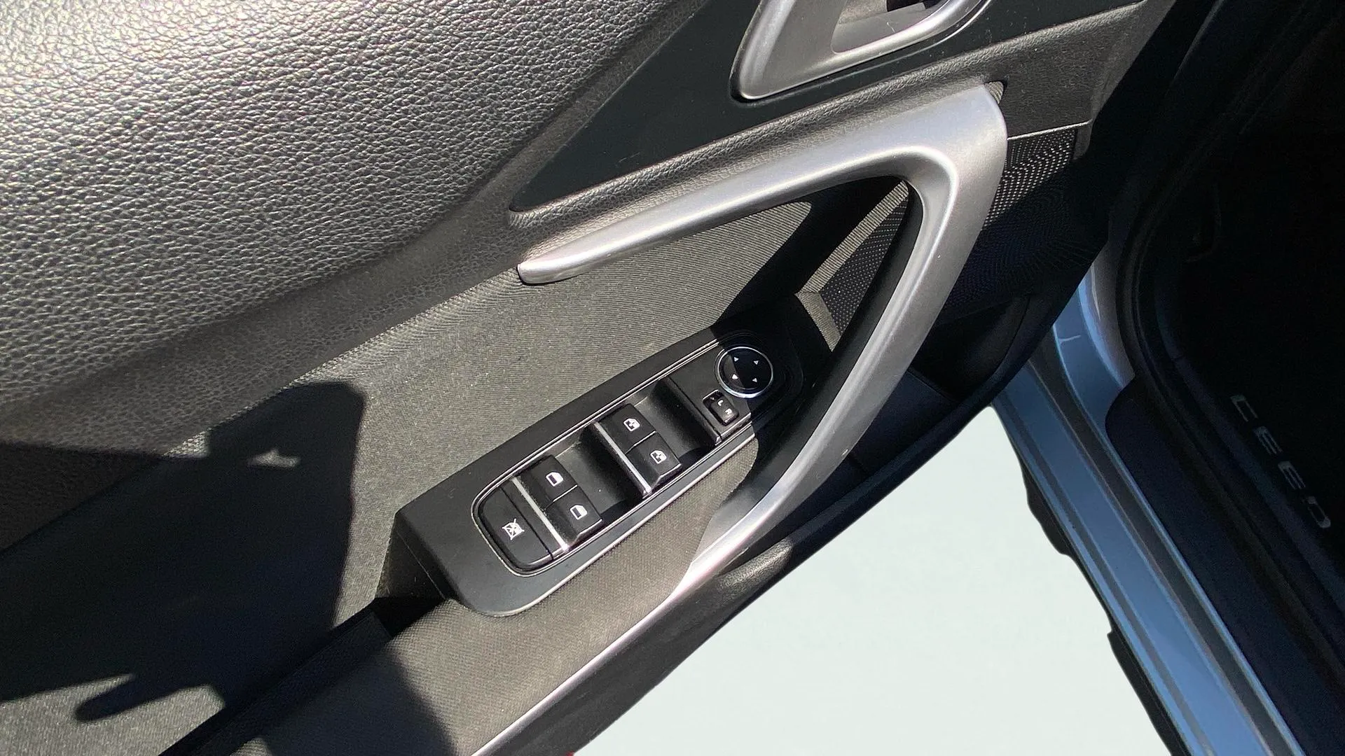 Kia Ceed 1.6 MHEV iMT Drive - foto 22