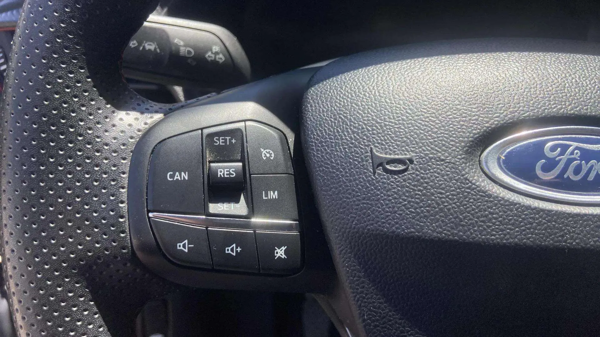 Ford Puma 1.0 EcoBoost ST-Line MHEV - foto 13
