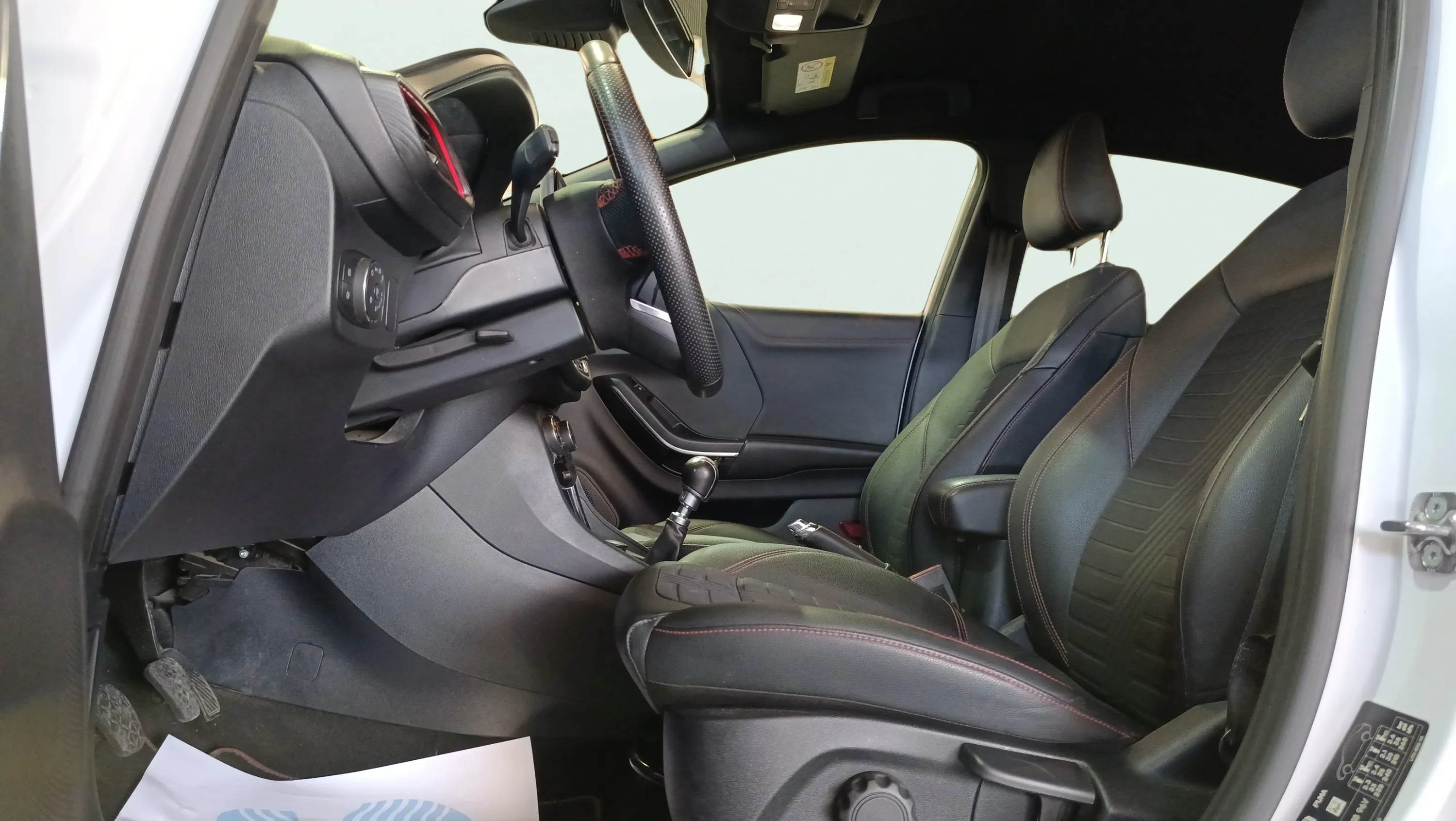 Ford Puma 1.0 EcoBoost ST-Line MHEV - foto 33