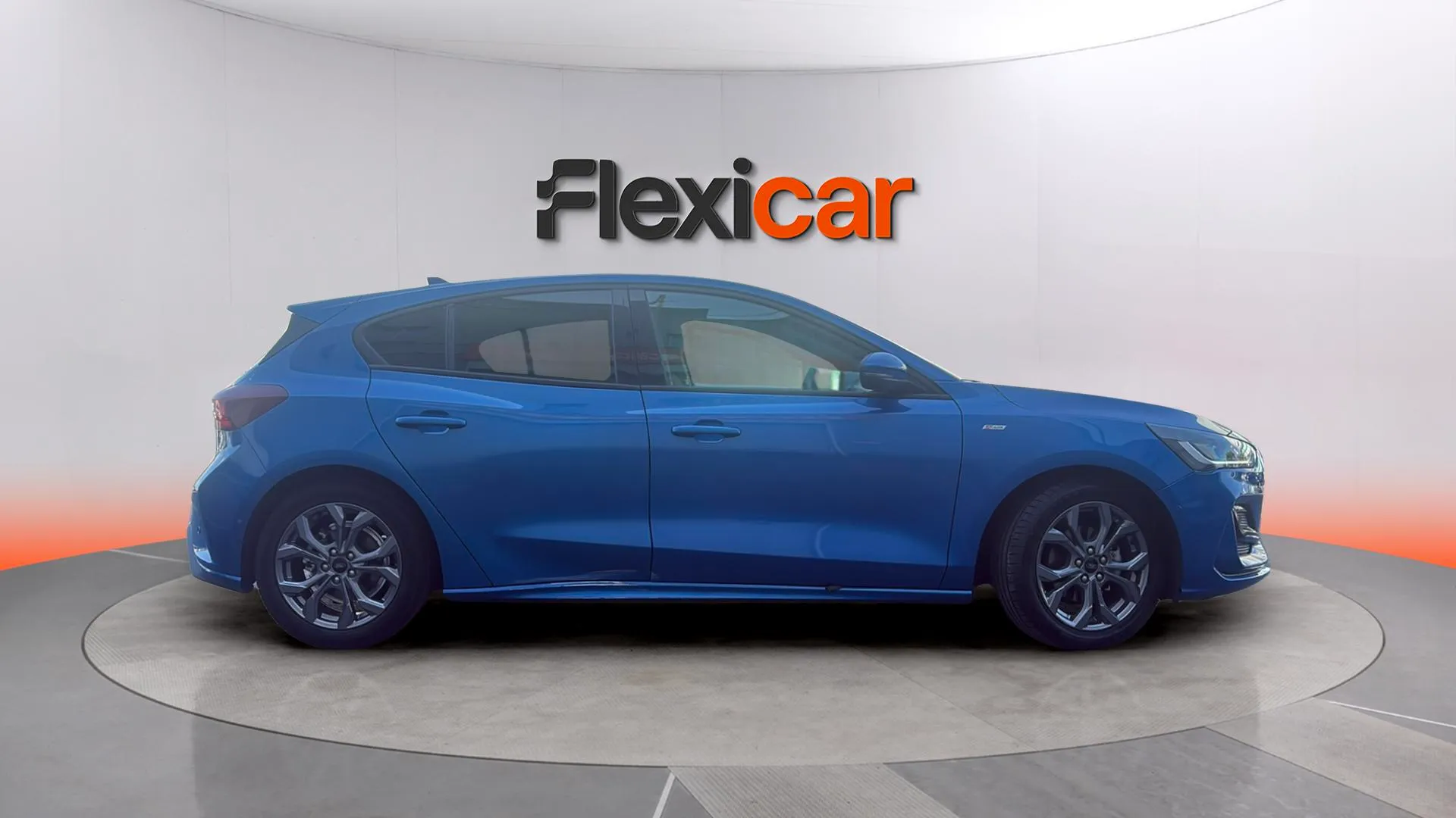 Ford Focus 1.0 EcoBoost MHEV ST-Line Design SIP - foto 4