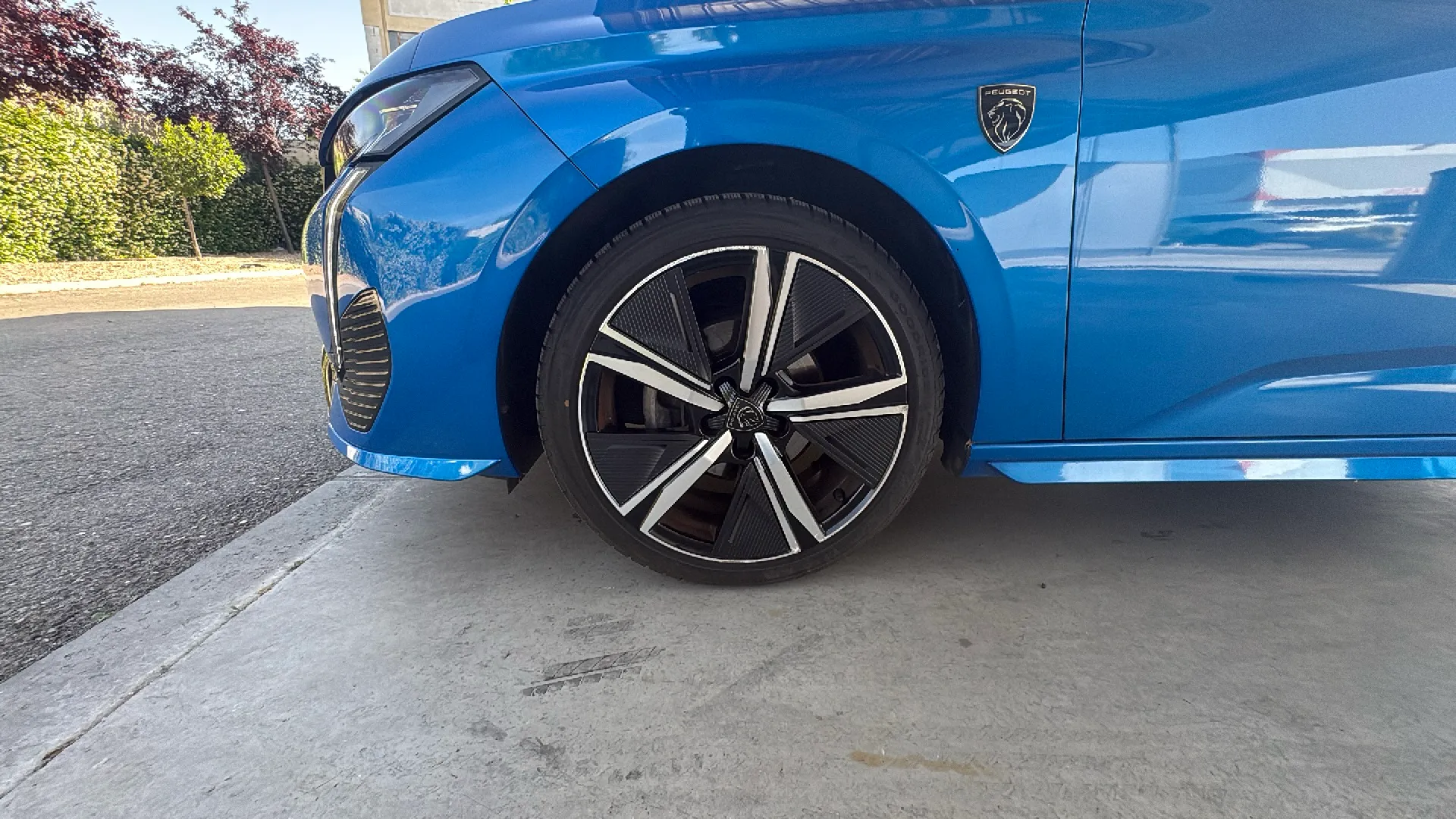 Peugeot 308 GT PureTech 130 EAT8 - foto 29