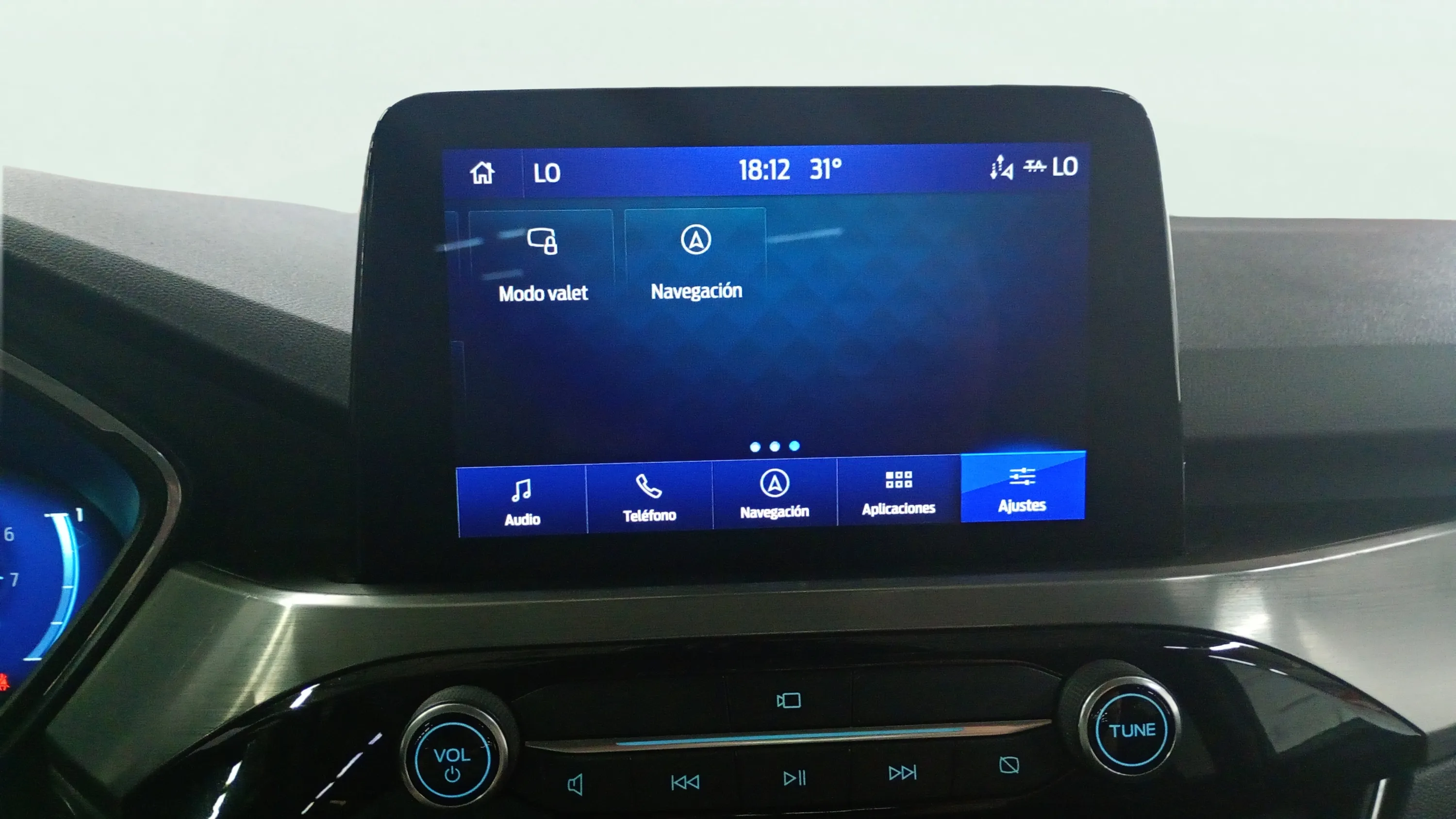 Ford Kuga Titanium 1.5T EcoBoost - foto 34