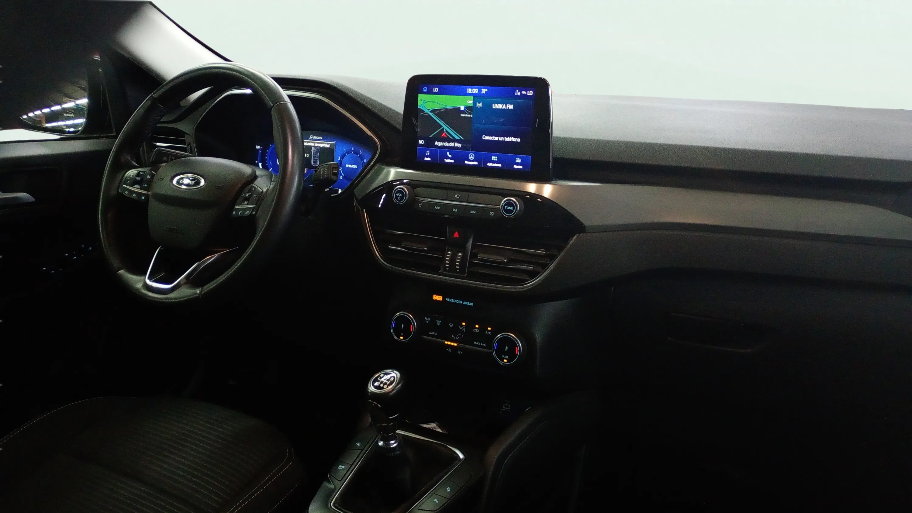 Ford Kuga Titanium 1.5T EcoBoost - foto 14
