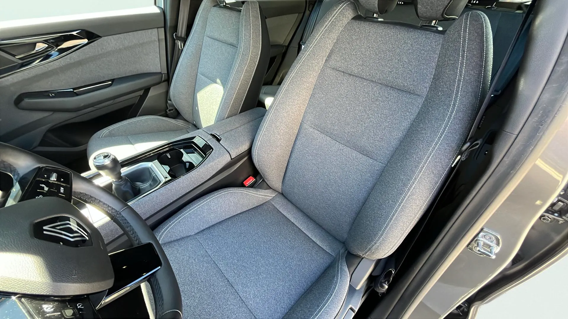 Renault Austral Equilibre Mild Hybrid - foto 17