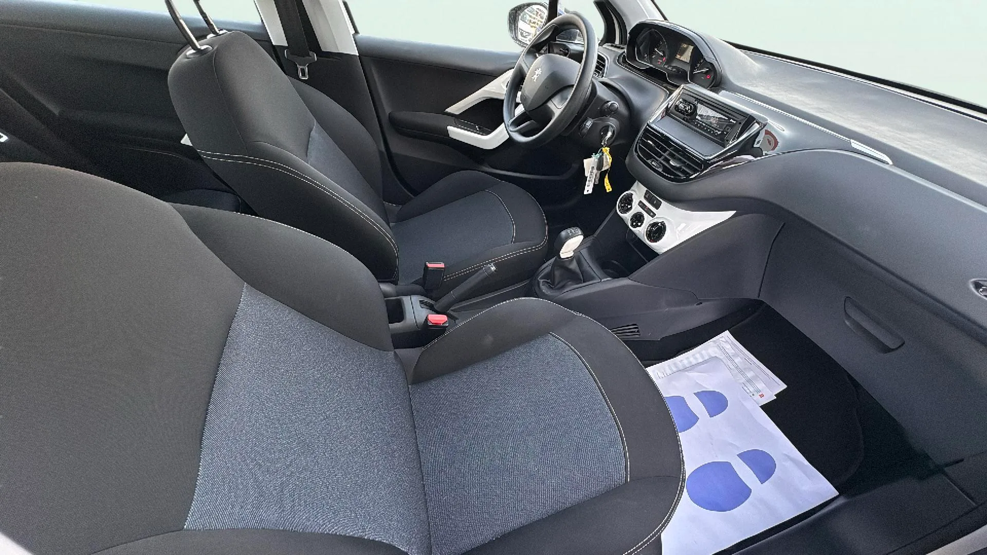 Peugeot 208 PureTech Active - foto 23