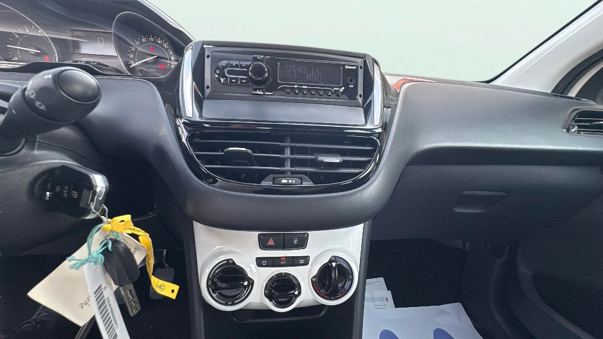 Peugeot 208 PureTech Active - foto 17