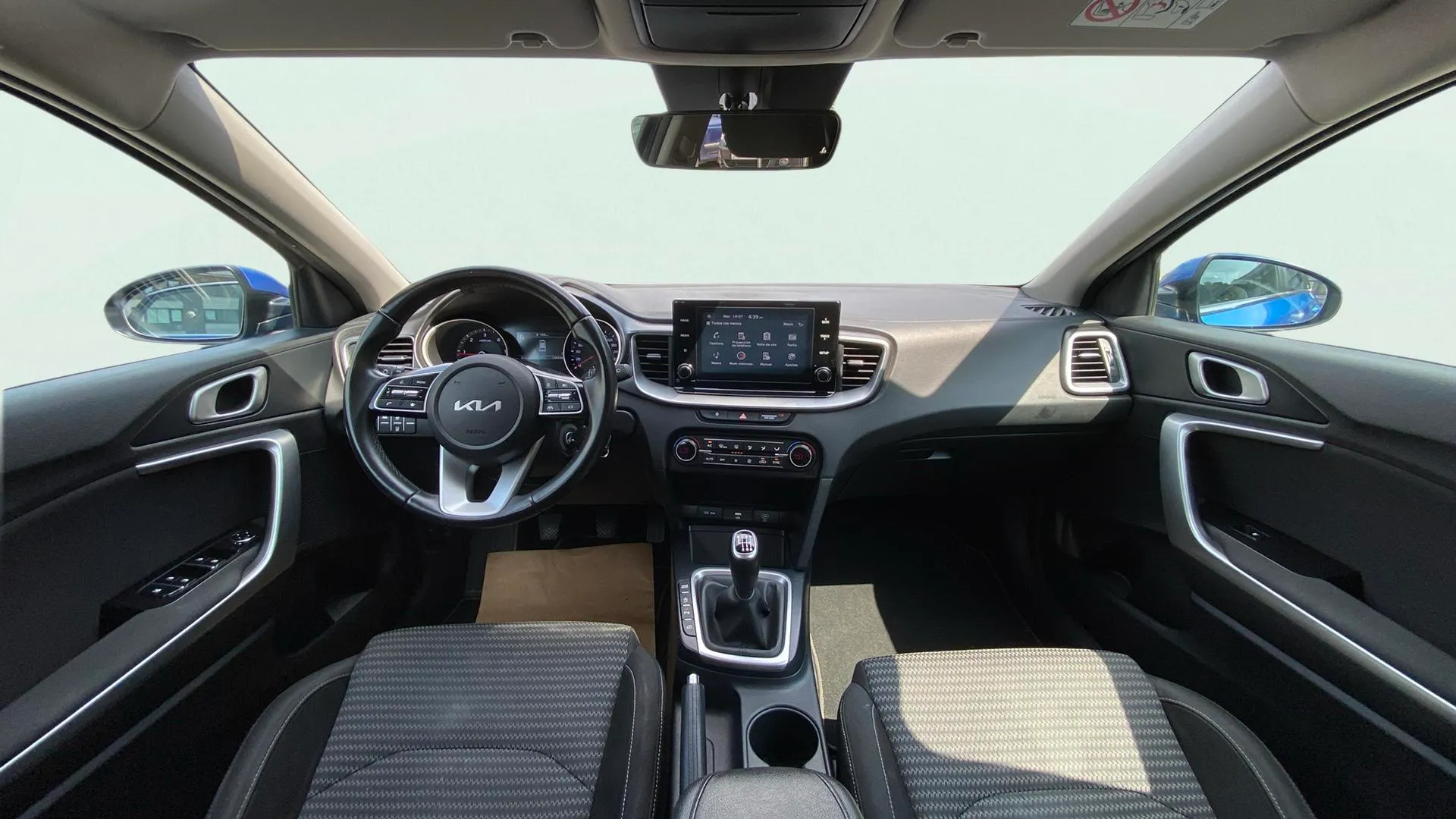 Kia Ceed 1.6 MHEV iMT Drive - foto 10
