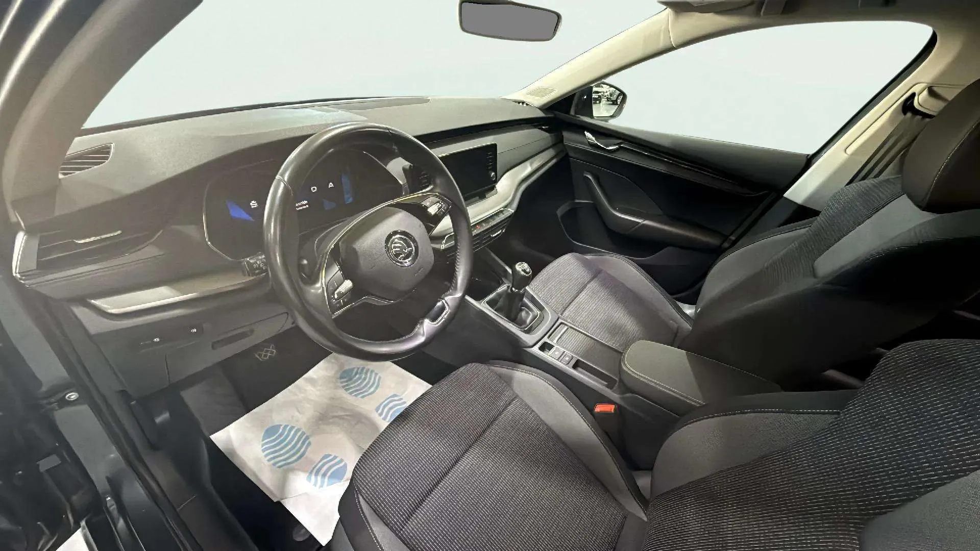 Škoda Octavia 1.5 TSI Ambition - foto 7