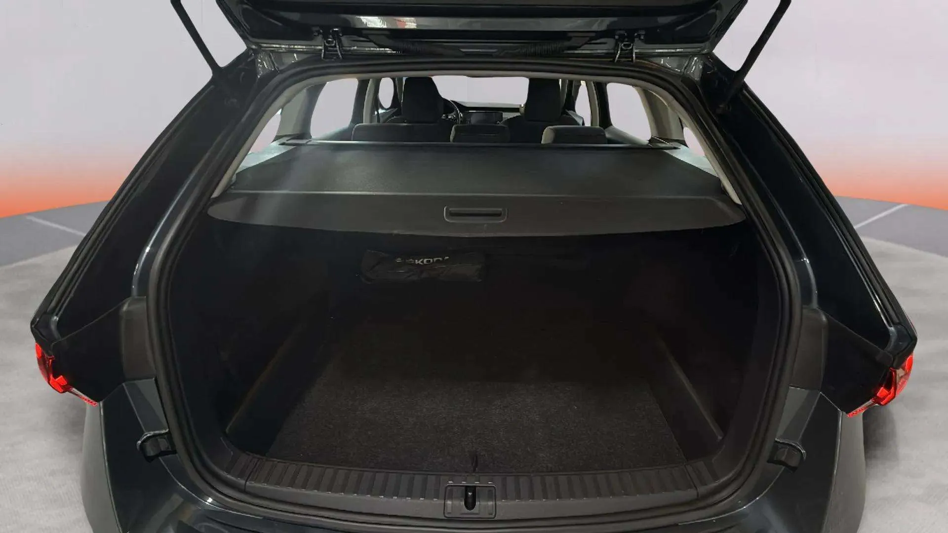 Škoda Octavia 1.5 TSI Ambition - foto 6