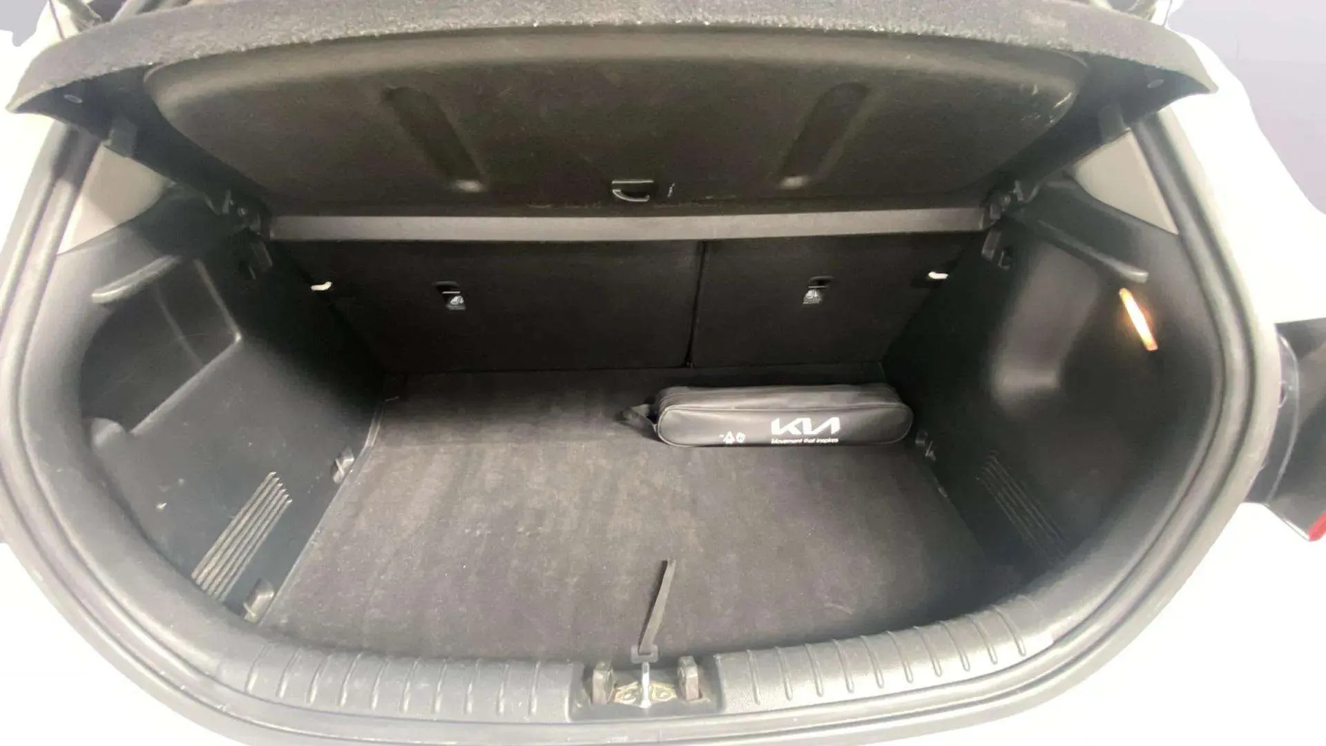 Kia Rio 1.0 T-GDi MHEV iMT Drive - foto 15