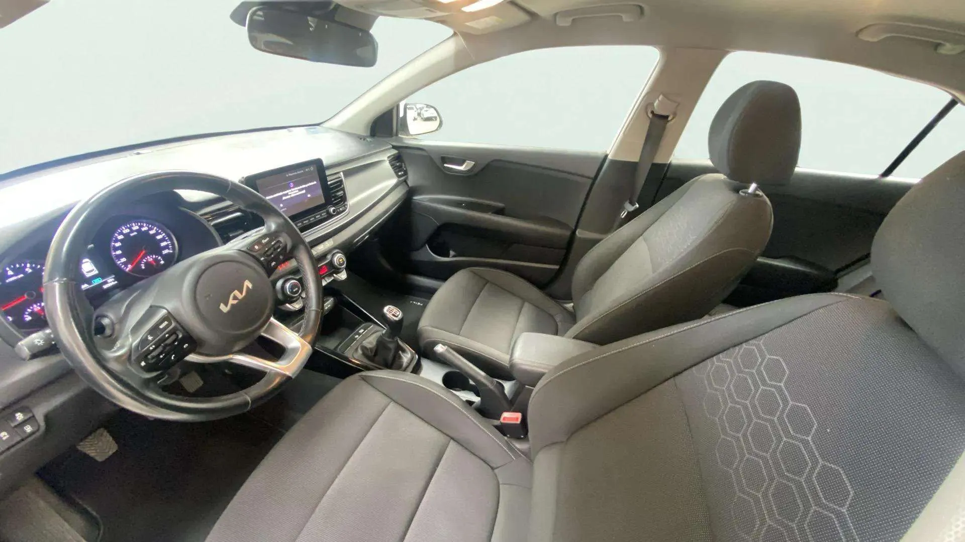 Kia Rio 1.0 T-GDi MHEV iMT Drive - foto 13