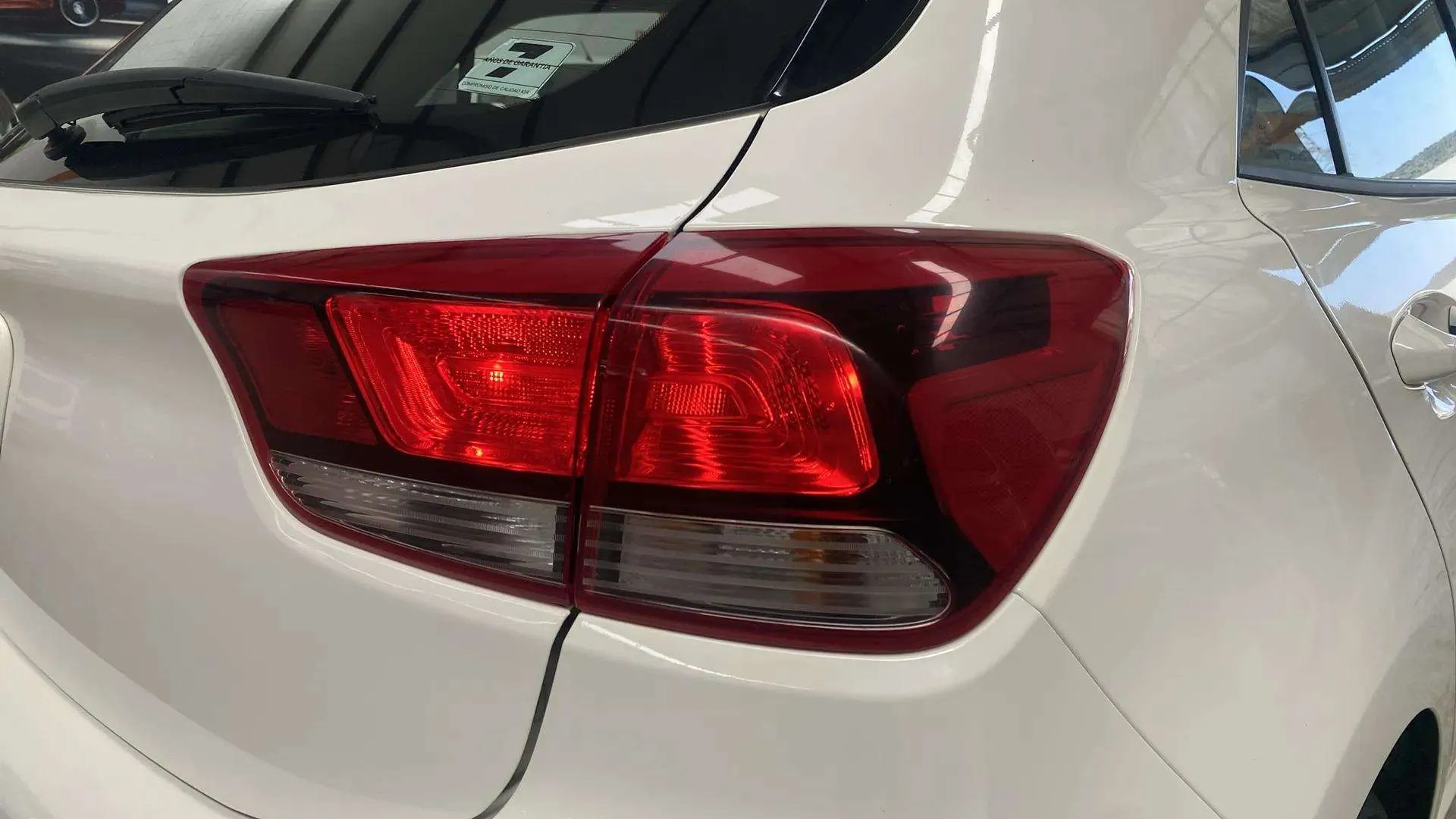 Kia Rio 1.0 T-GDi MHEV iMT Drive - foto 32