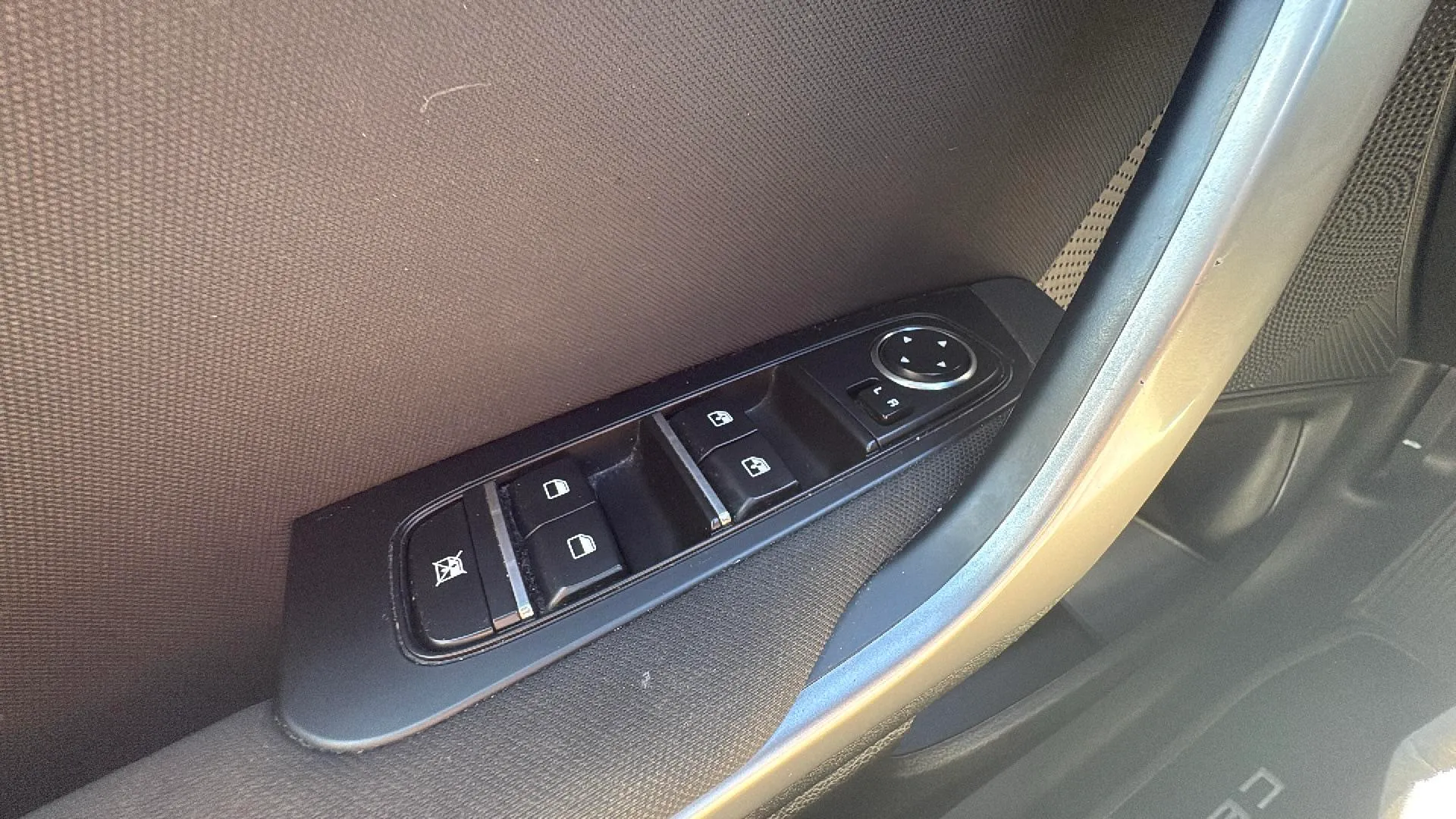 Kia Ceed 1.6 MHEV iMT Drive - foto 17