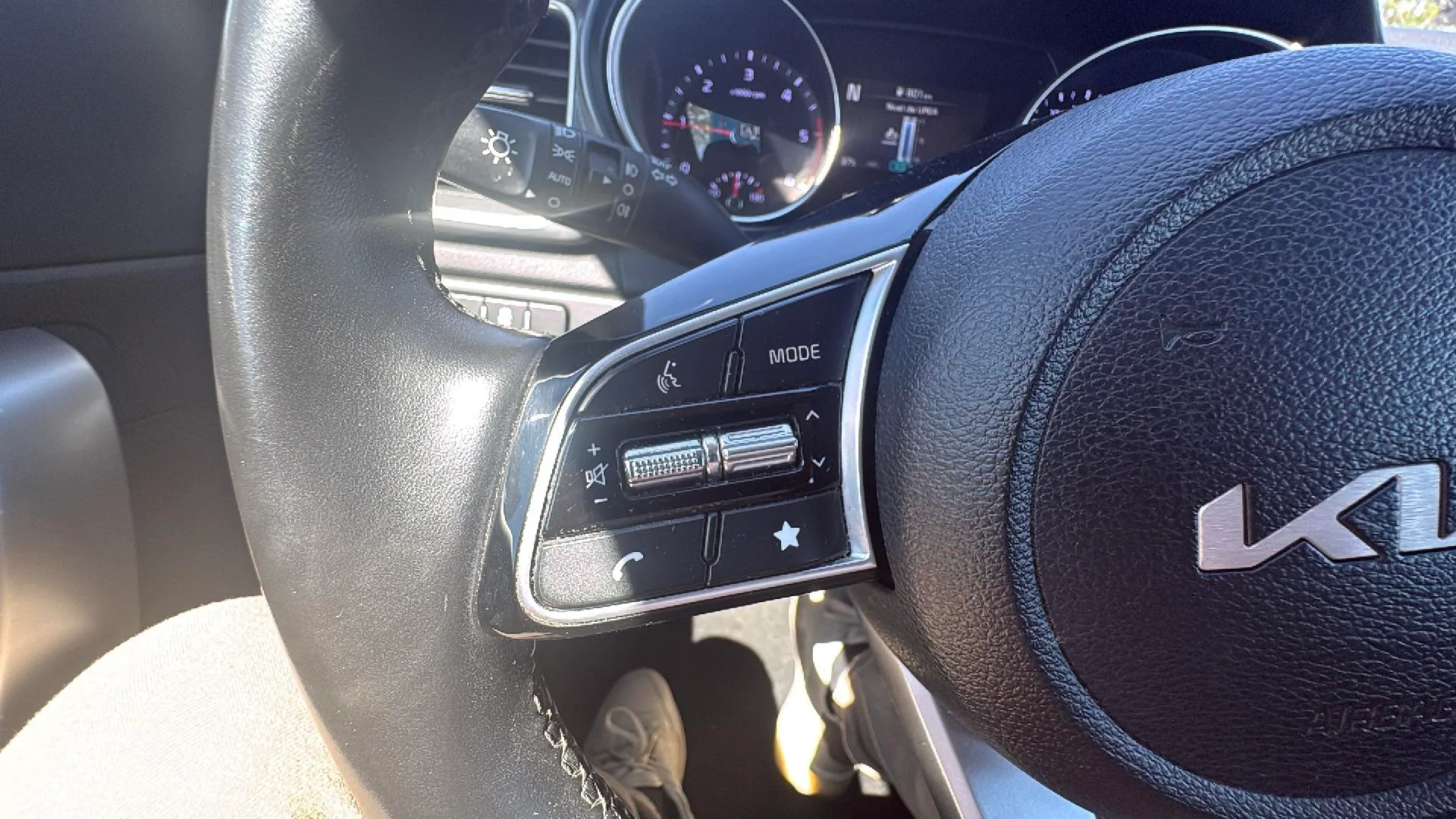 Kia Ceed 1.6 MHEV iMT Drive - foto 13