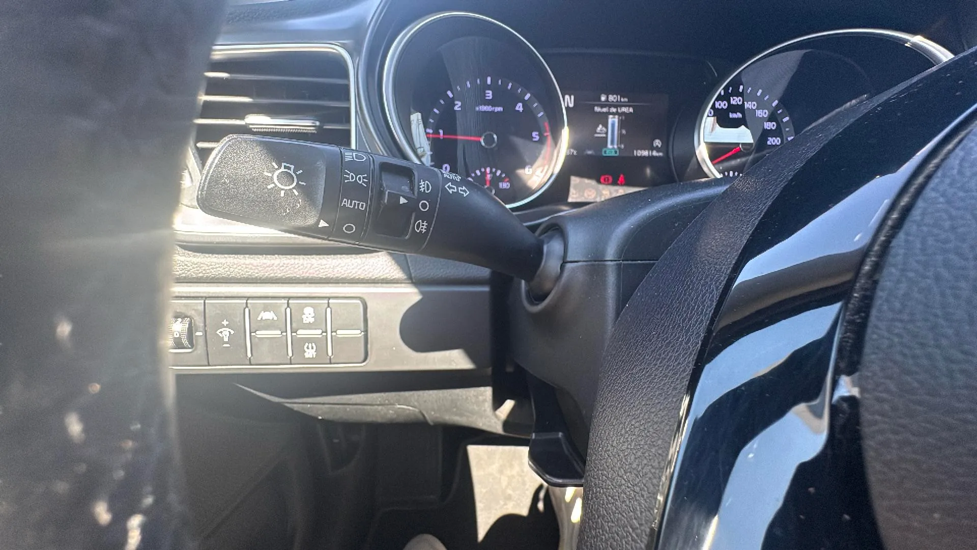Kia Ceed 1.6 MHEV iMT Drive - foto 14