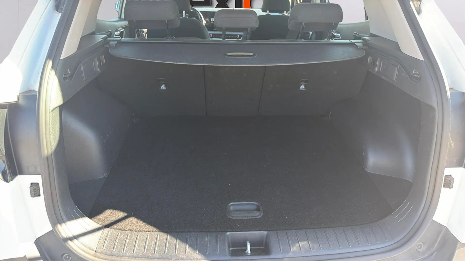 Kia Sportage 1.6 CRDi MHEV Business 4x2 - foto 13
