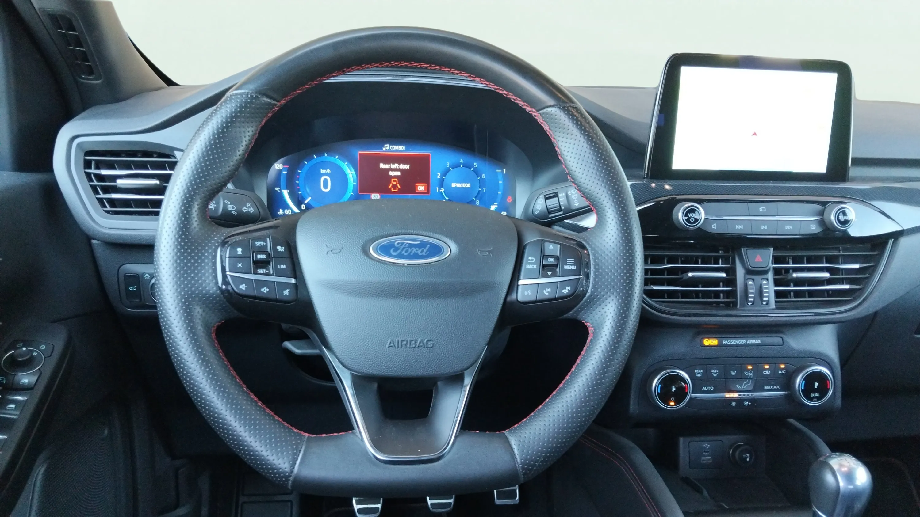 Ford Kuga ST-Line 1.5T EcoBoost - foto 19