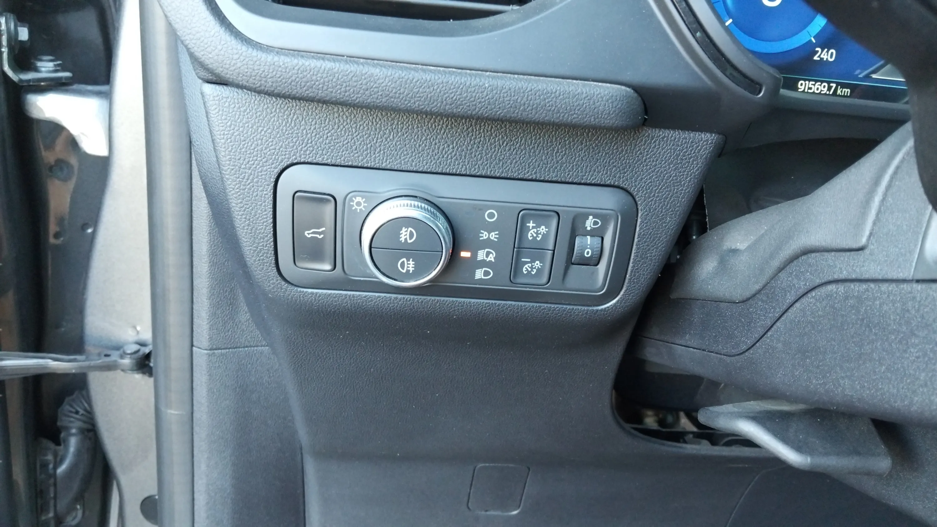 Ford Kuga ST-Line 1.5T EcoBoost - foto 18