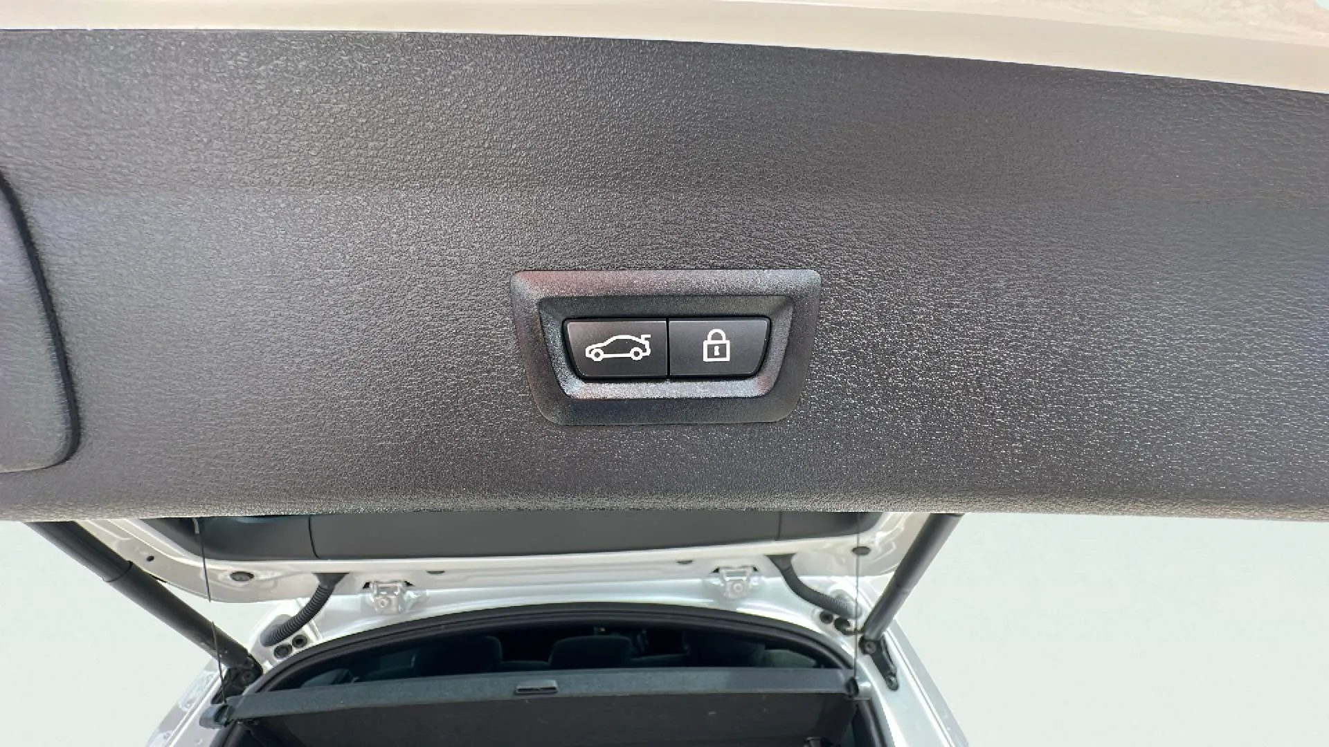 BMW X1 sDrive18d - foto 10