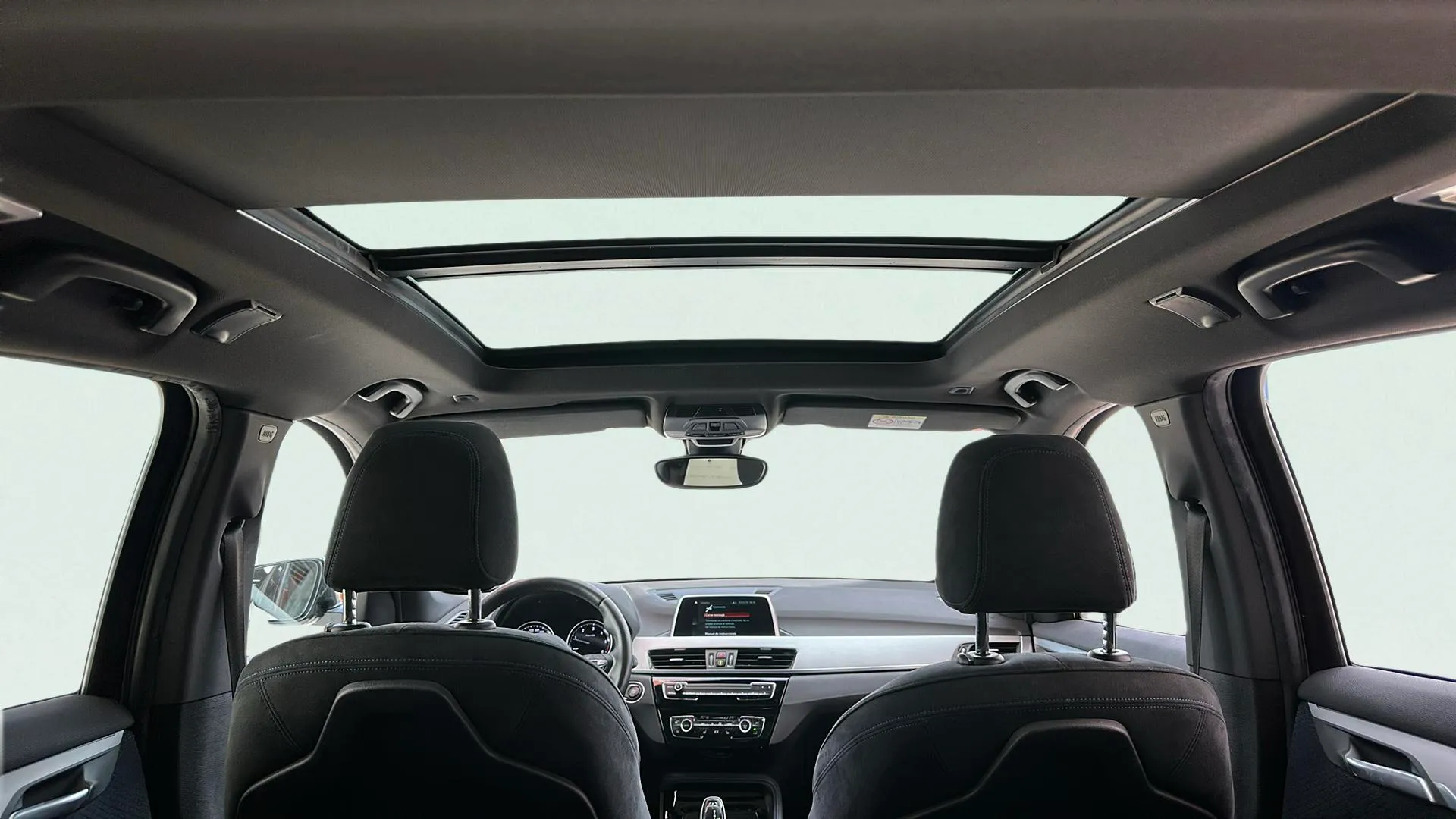 BMW X1 sDrive18d - foto 16
