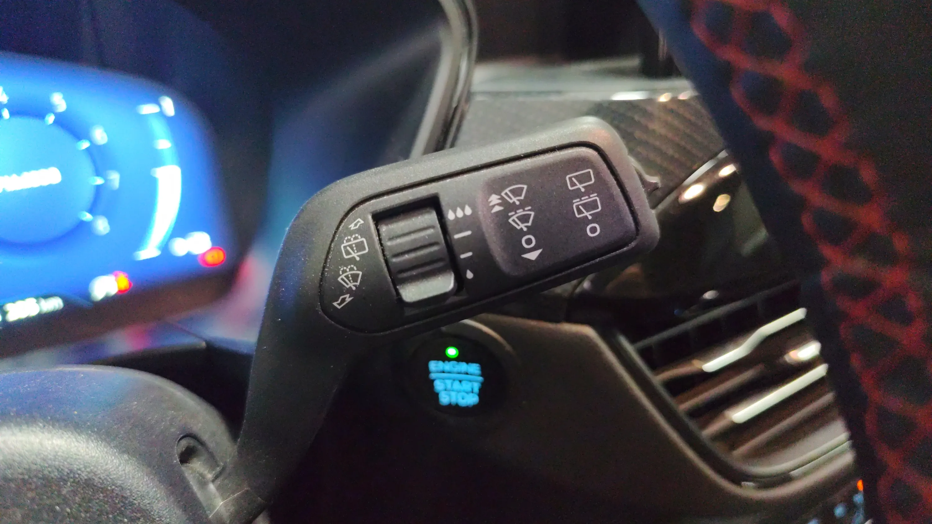 Ford Kuga ST-Line 1.5T EcoBoost - foto 17