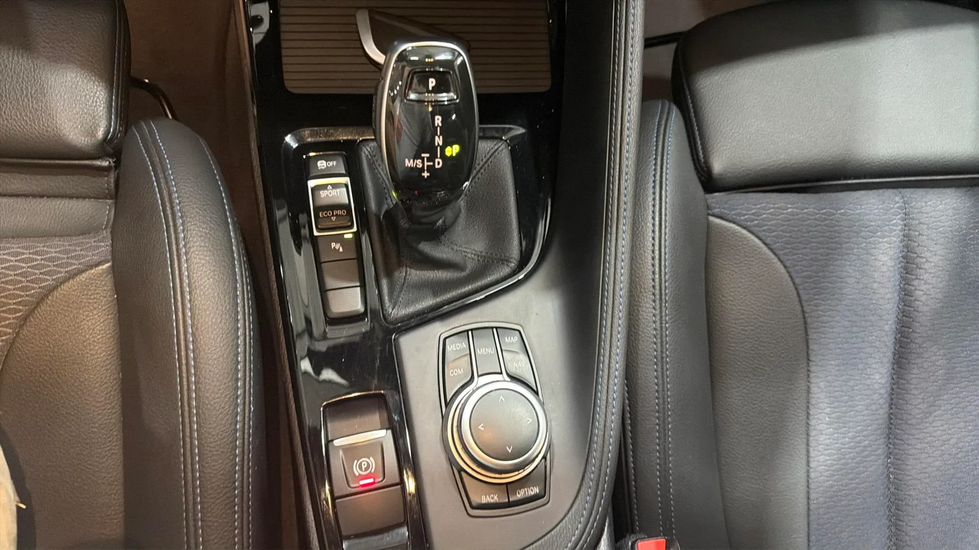 BMW X2 xDrive18dA - foto 10