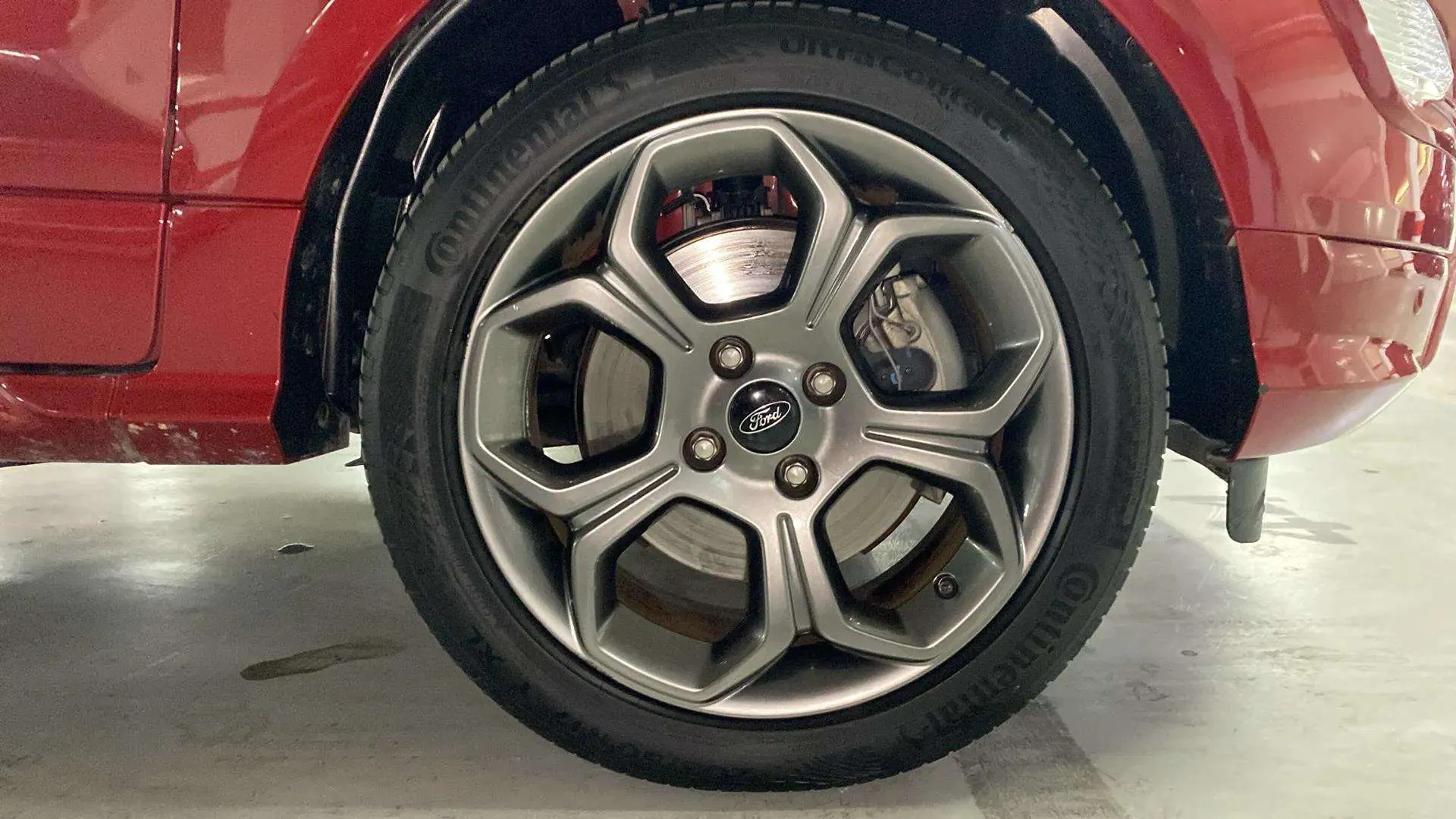 Ford EcoSport 1.0T EcoBoost ST Line - foto 32