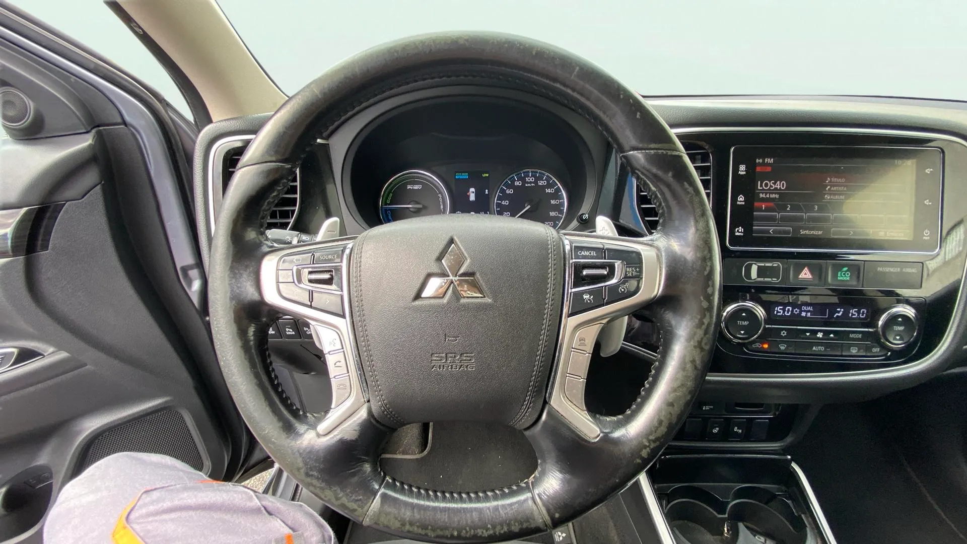 Mitsubishi Outlander 2.0 PHEV Kaiteki 4WD - foto 6