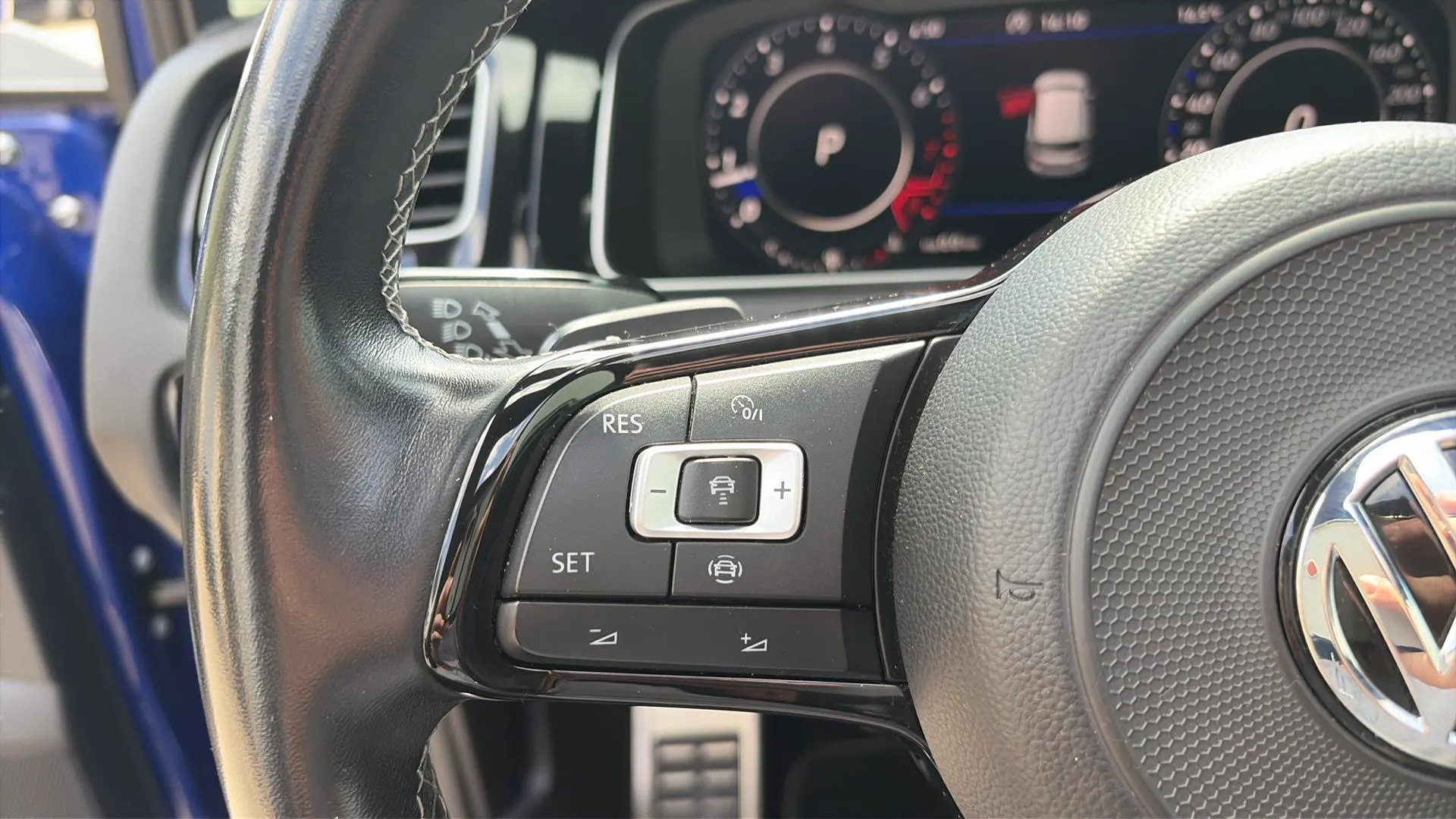 Volkswagen Golf R 2.0 TSI 4Motion DSG - foto 15